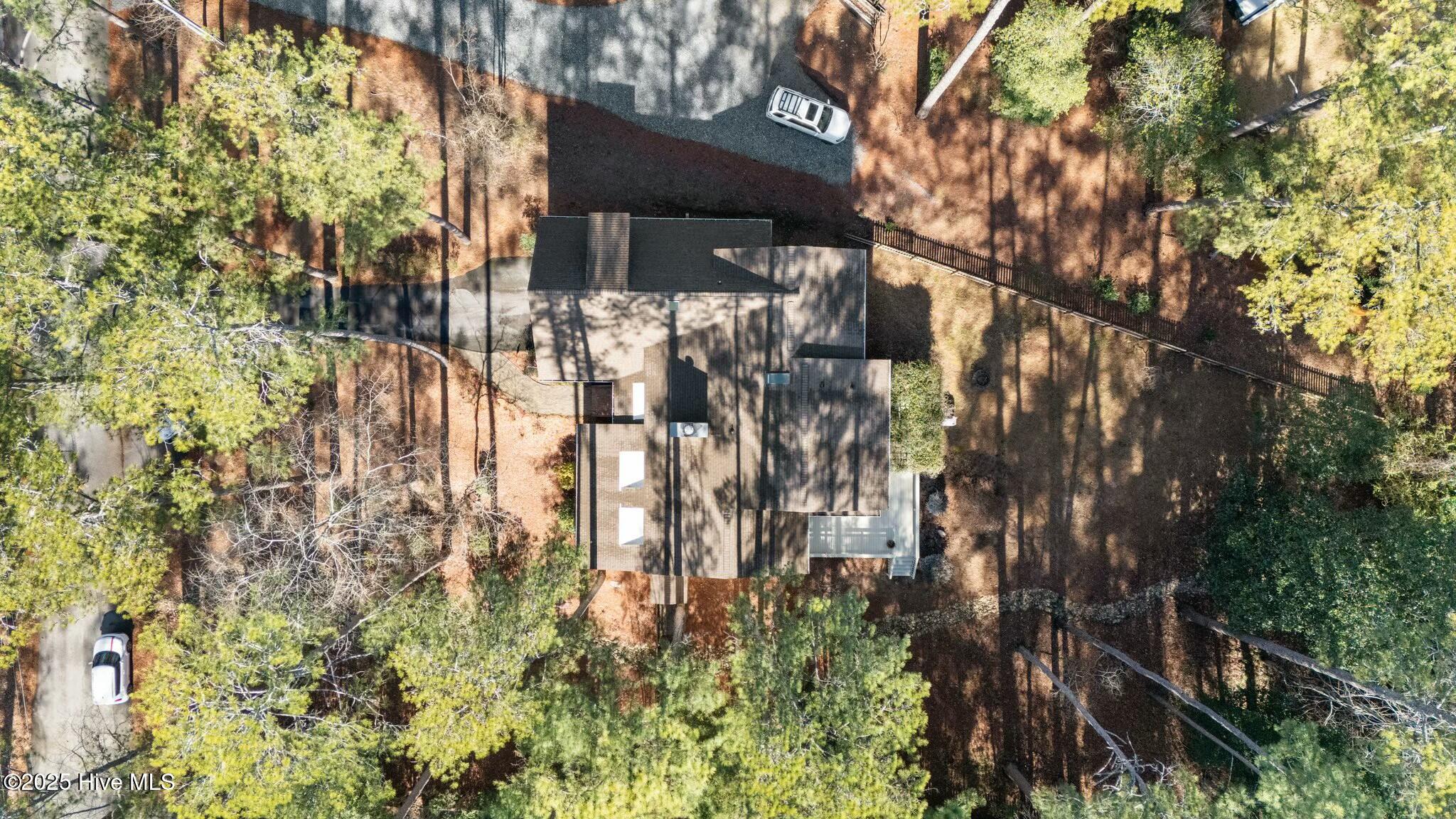 575 S Valley Road