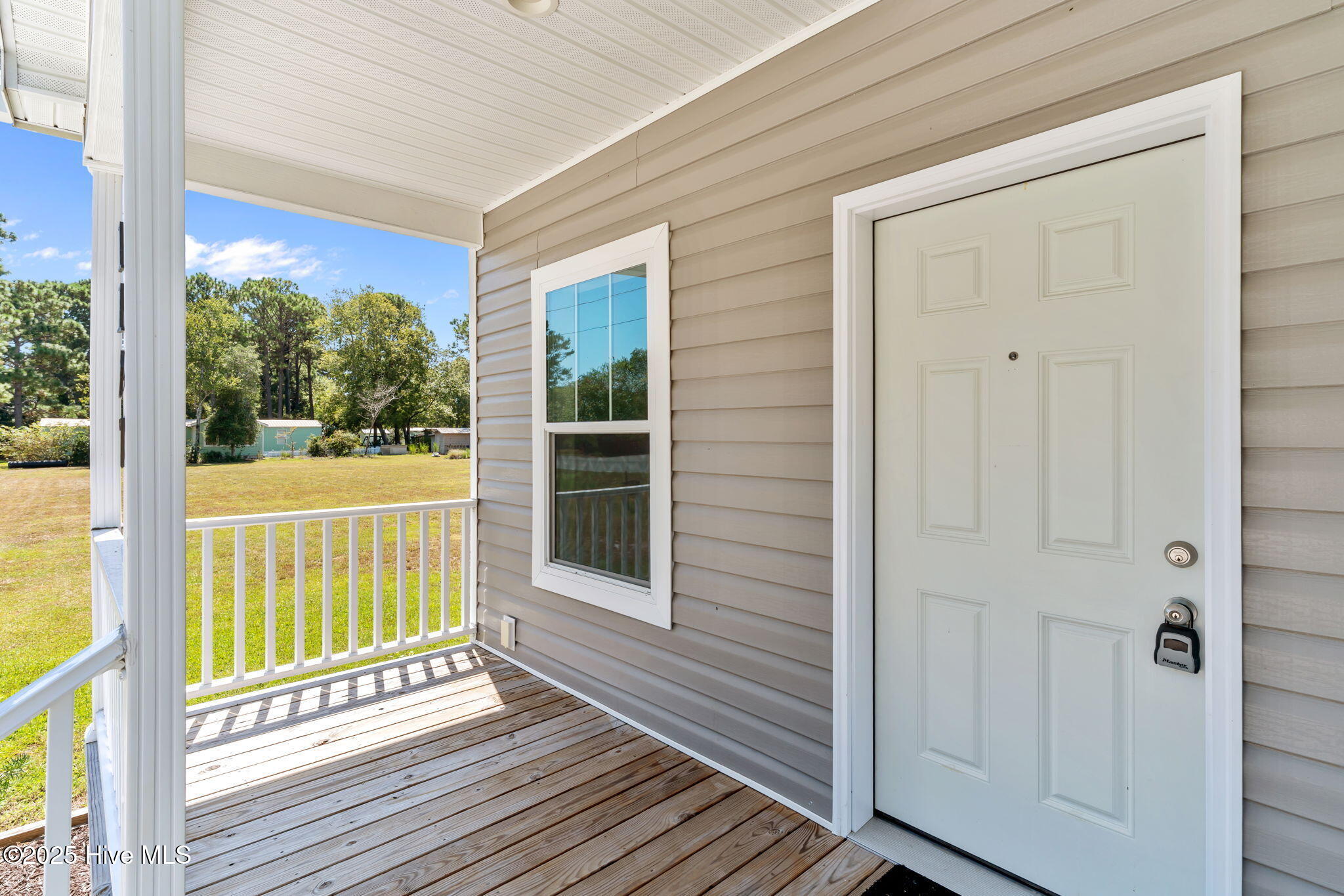 100529726 | Photo 36