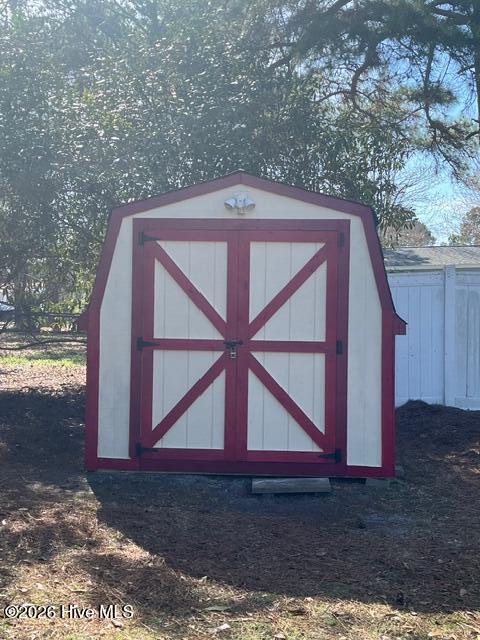 100560575 | Photo 25