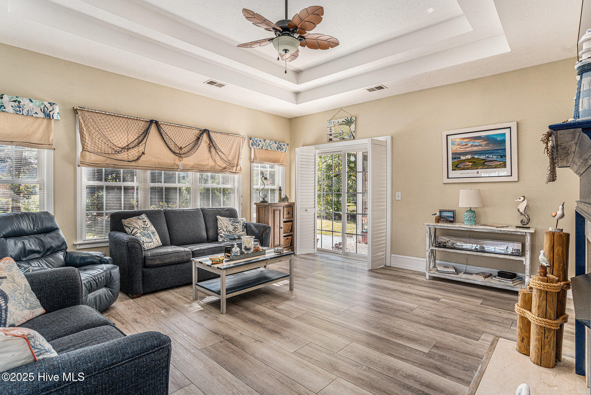 100539757 | Photo 13