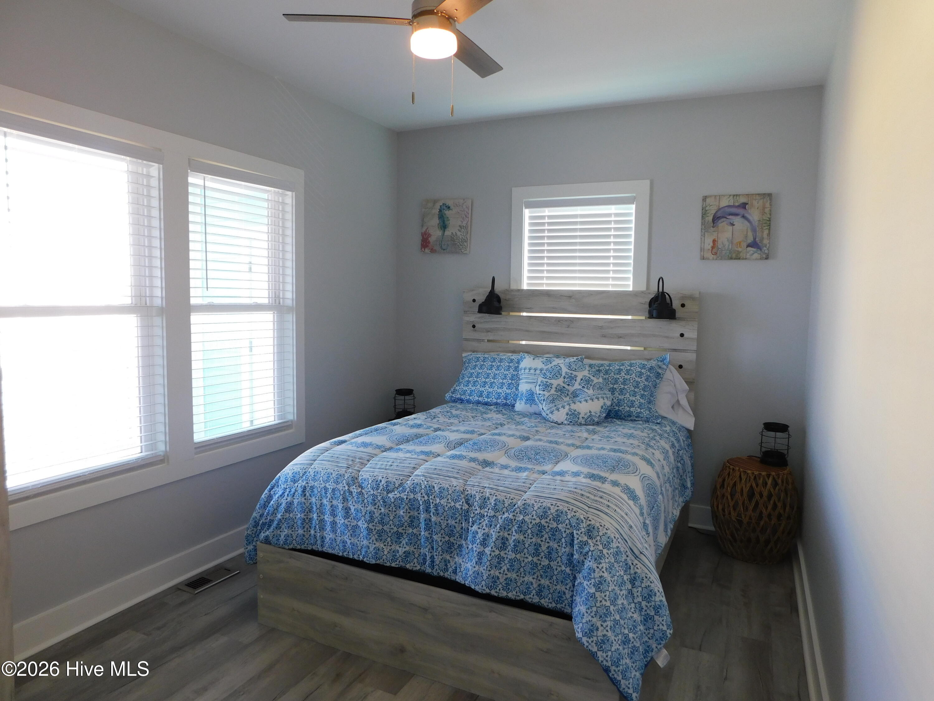 142 S Ferry Dock Road B,Harkers Island