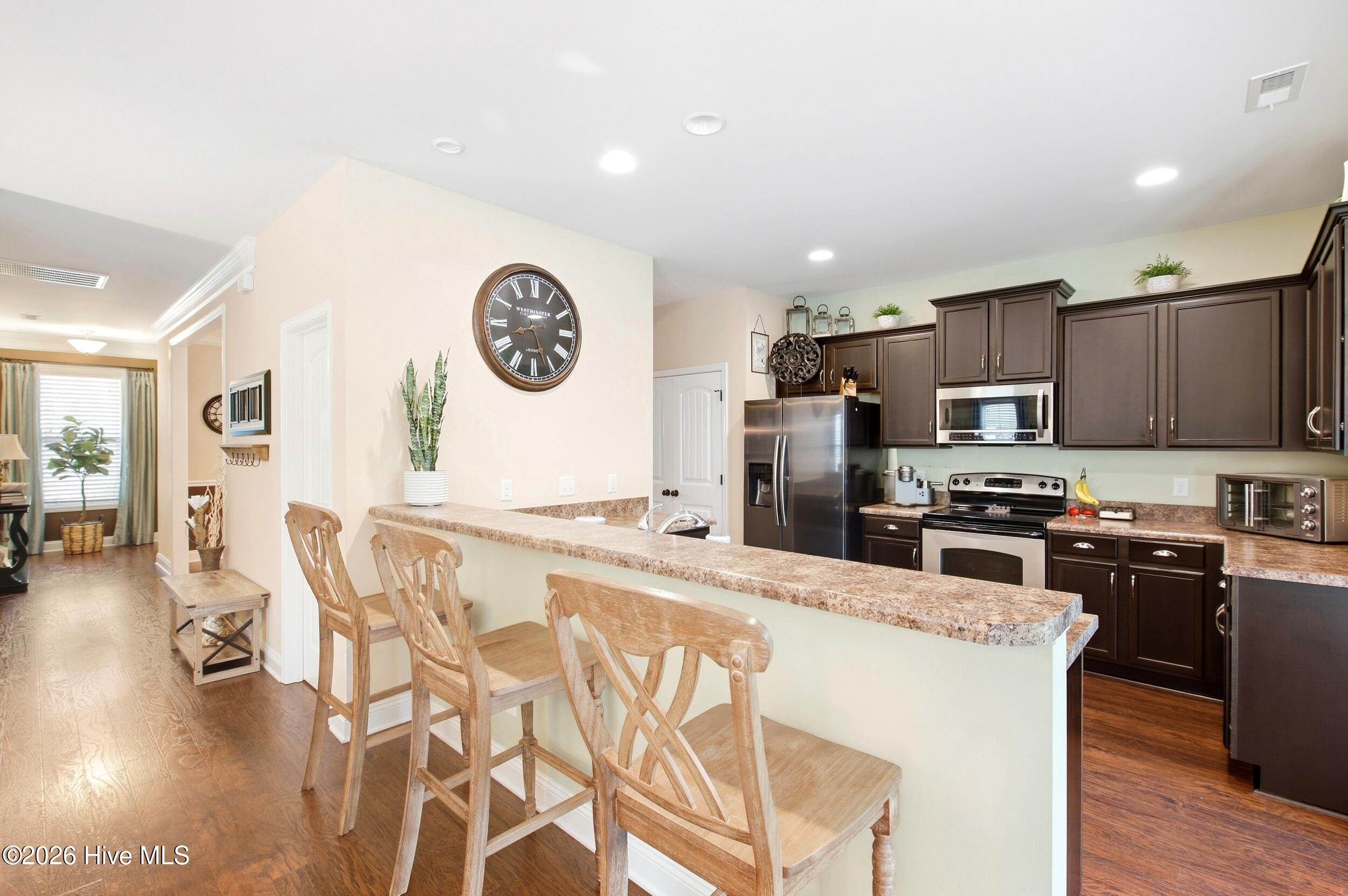 422 Chablis Way, Wilmington, NC 28411 – photo 9: 11_422_chablis_way_011