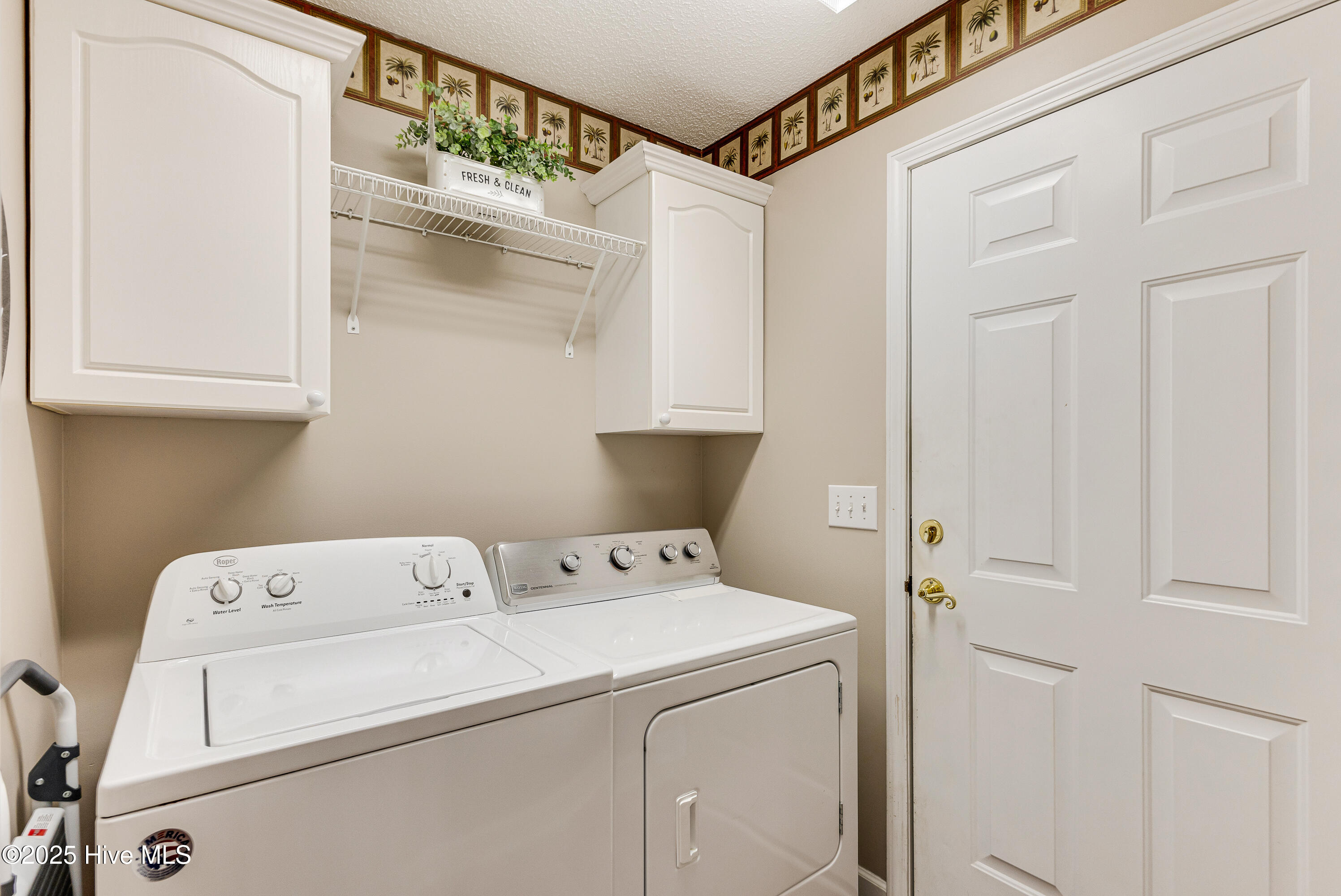 100520400 | Photo 25