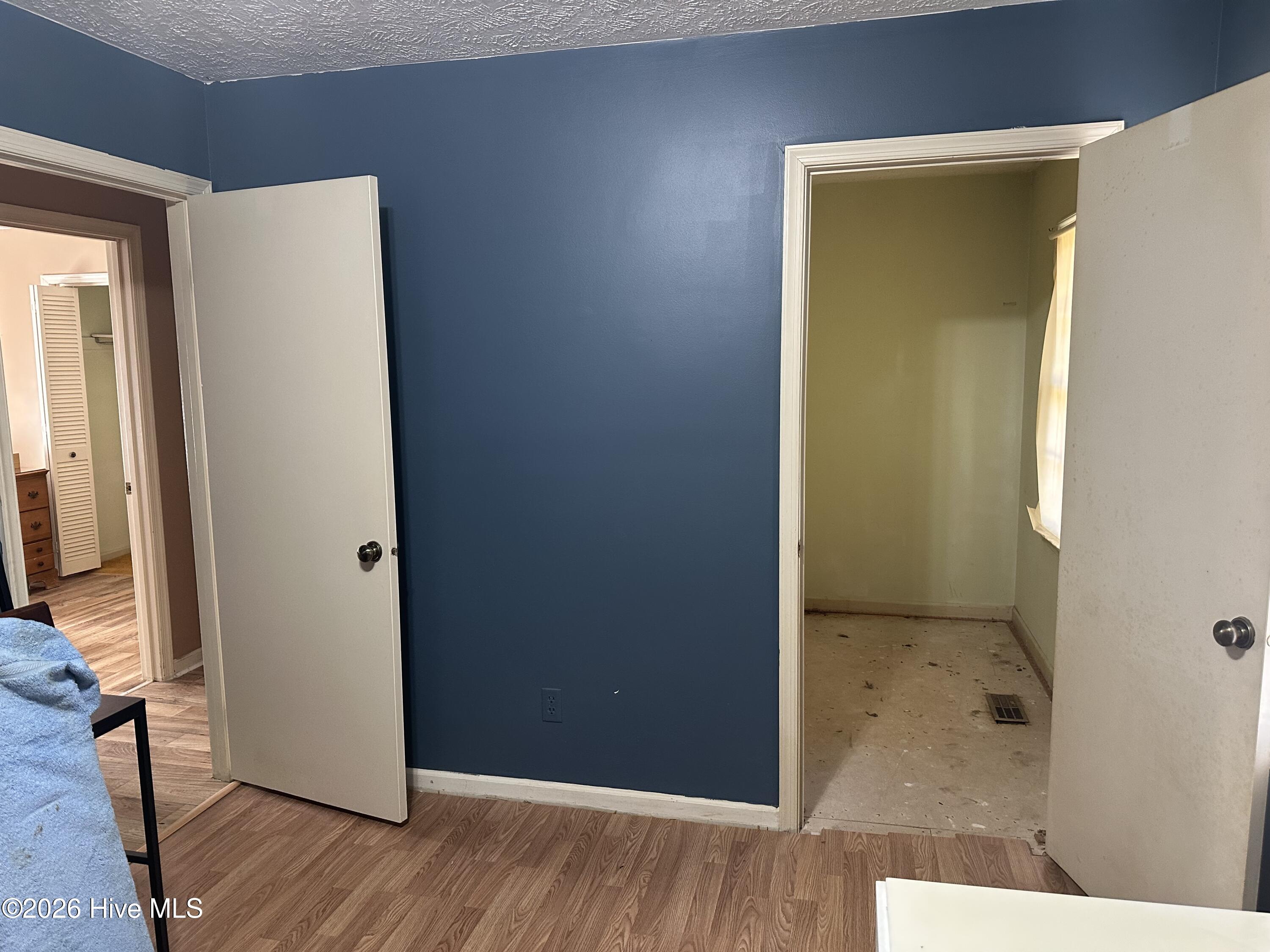 100556421 | Photo 13