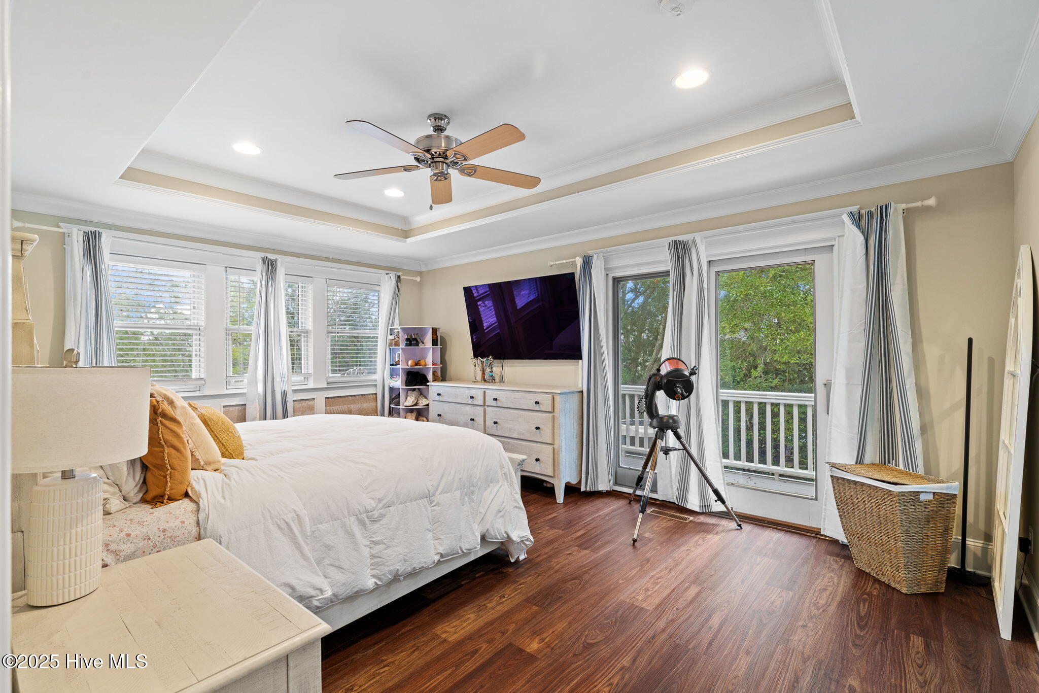 100548245 | Photo 28