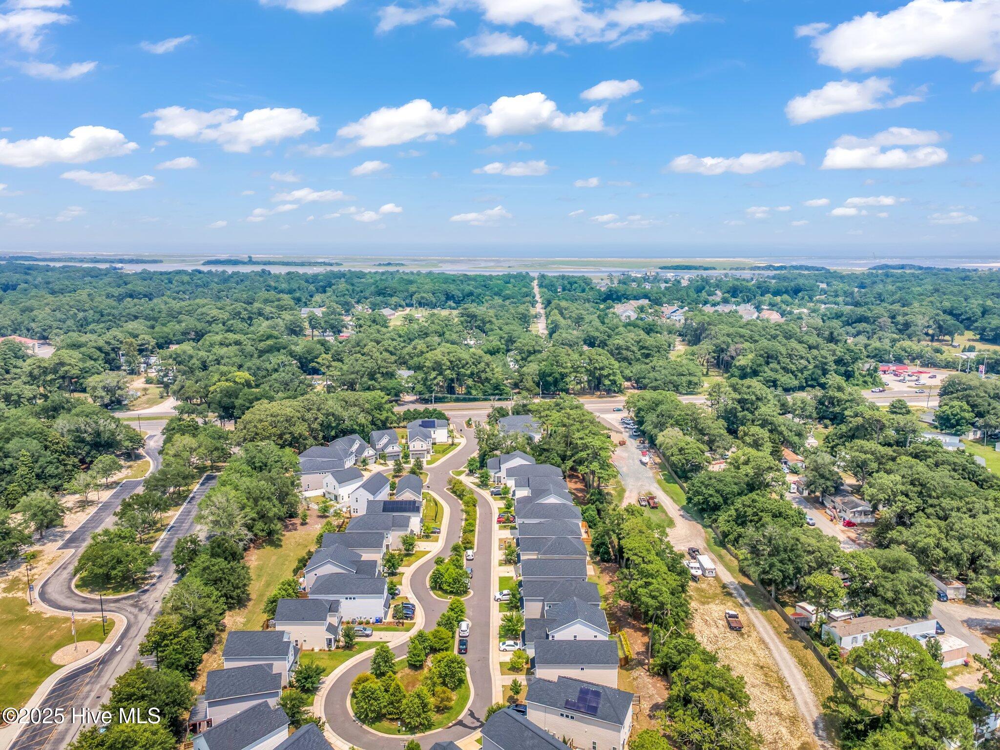 100556844 | Photo 25