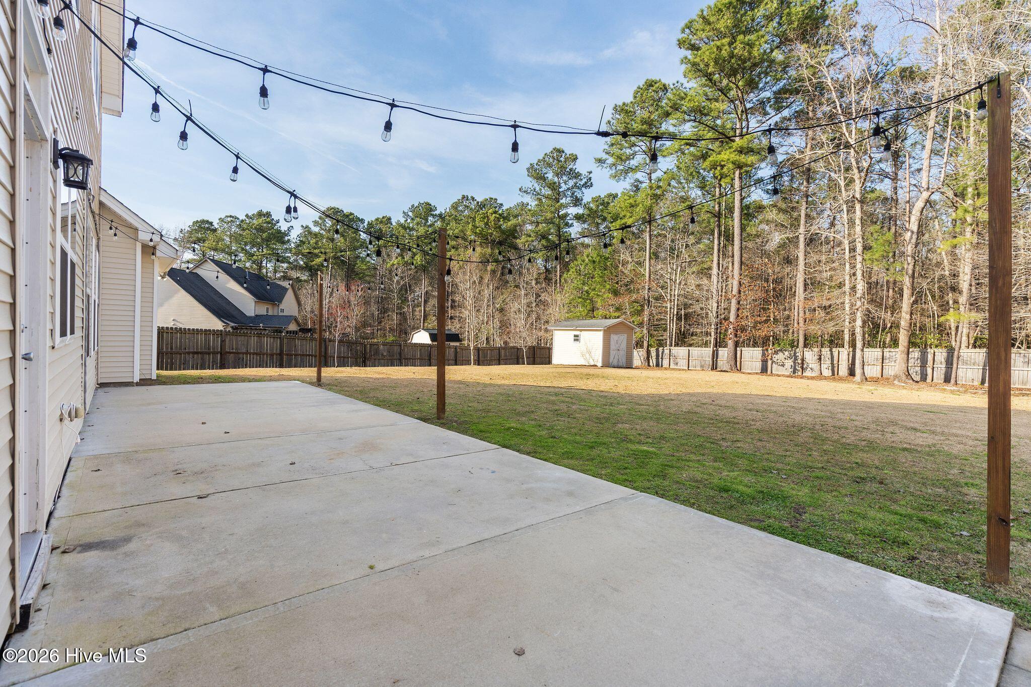 100558662 | Photo 58