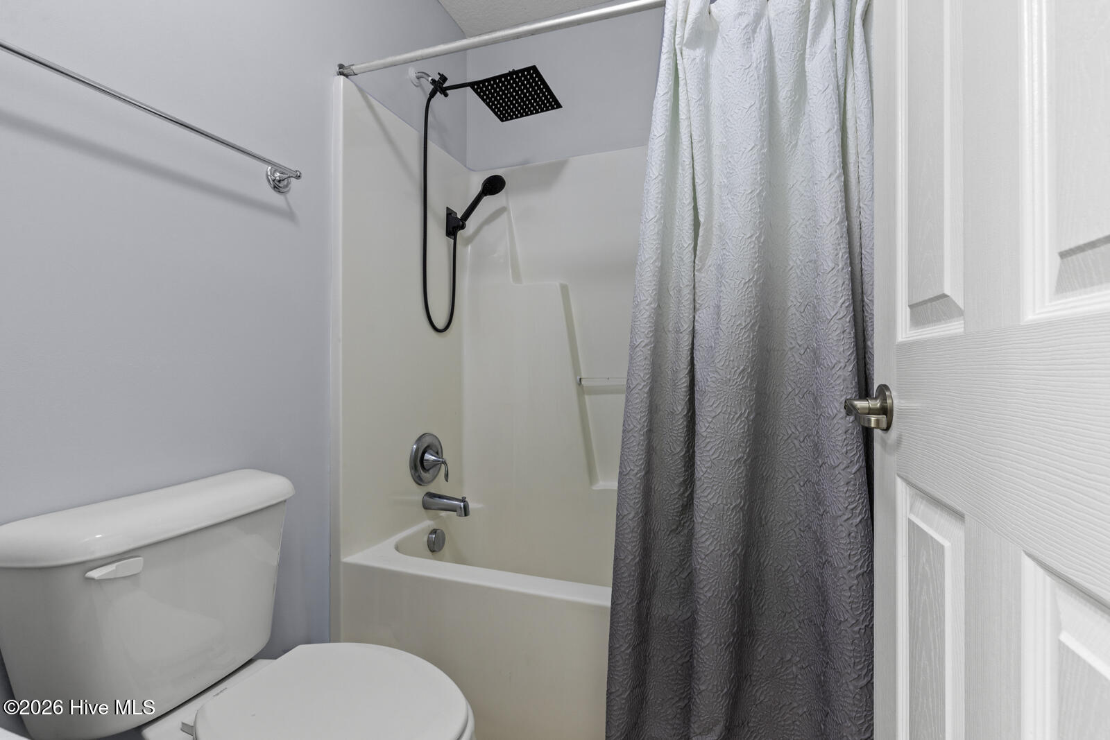 100564788 | Photo 27