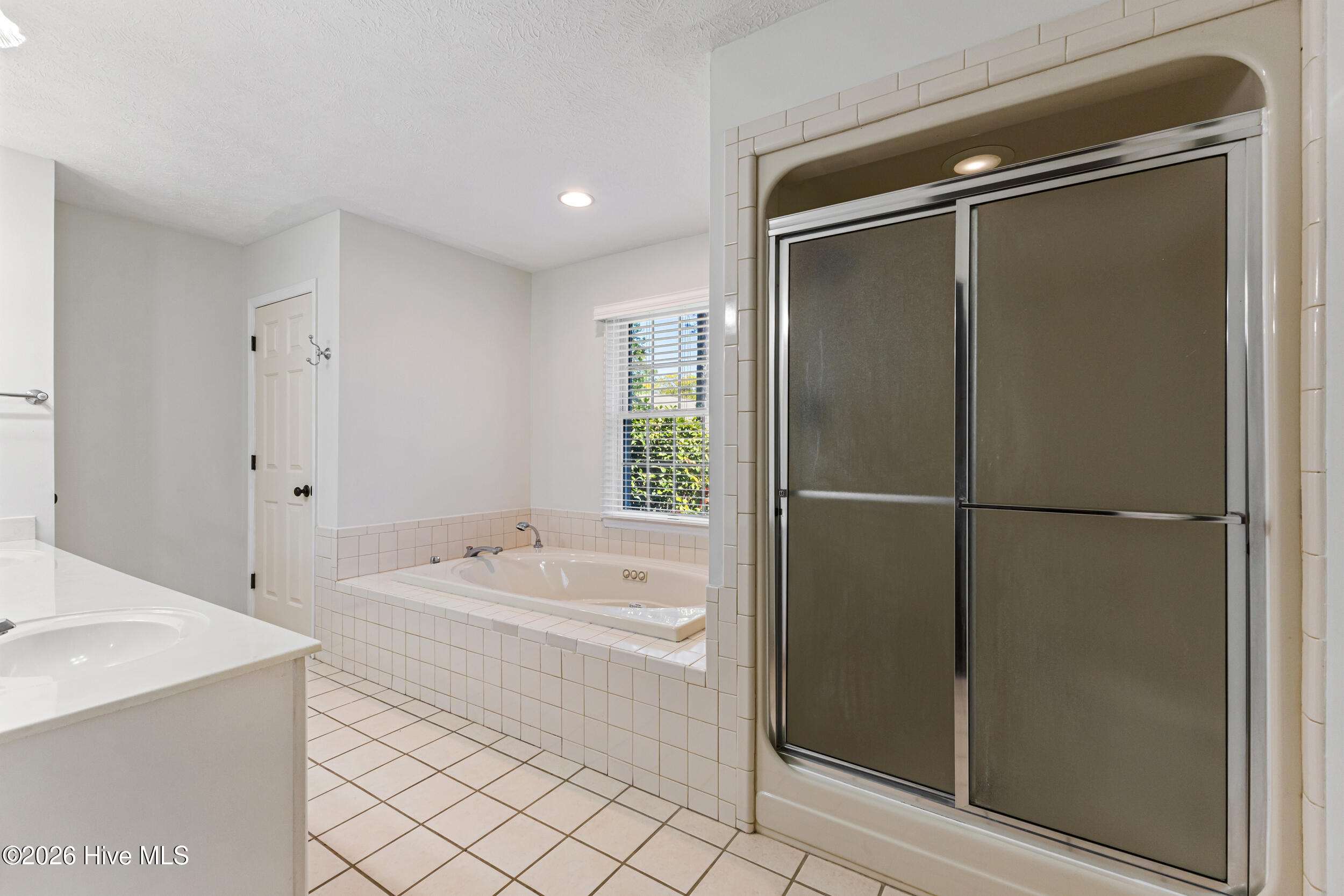 137 River Oaks Drive, Wilmington, NC, 28412