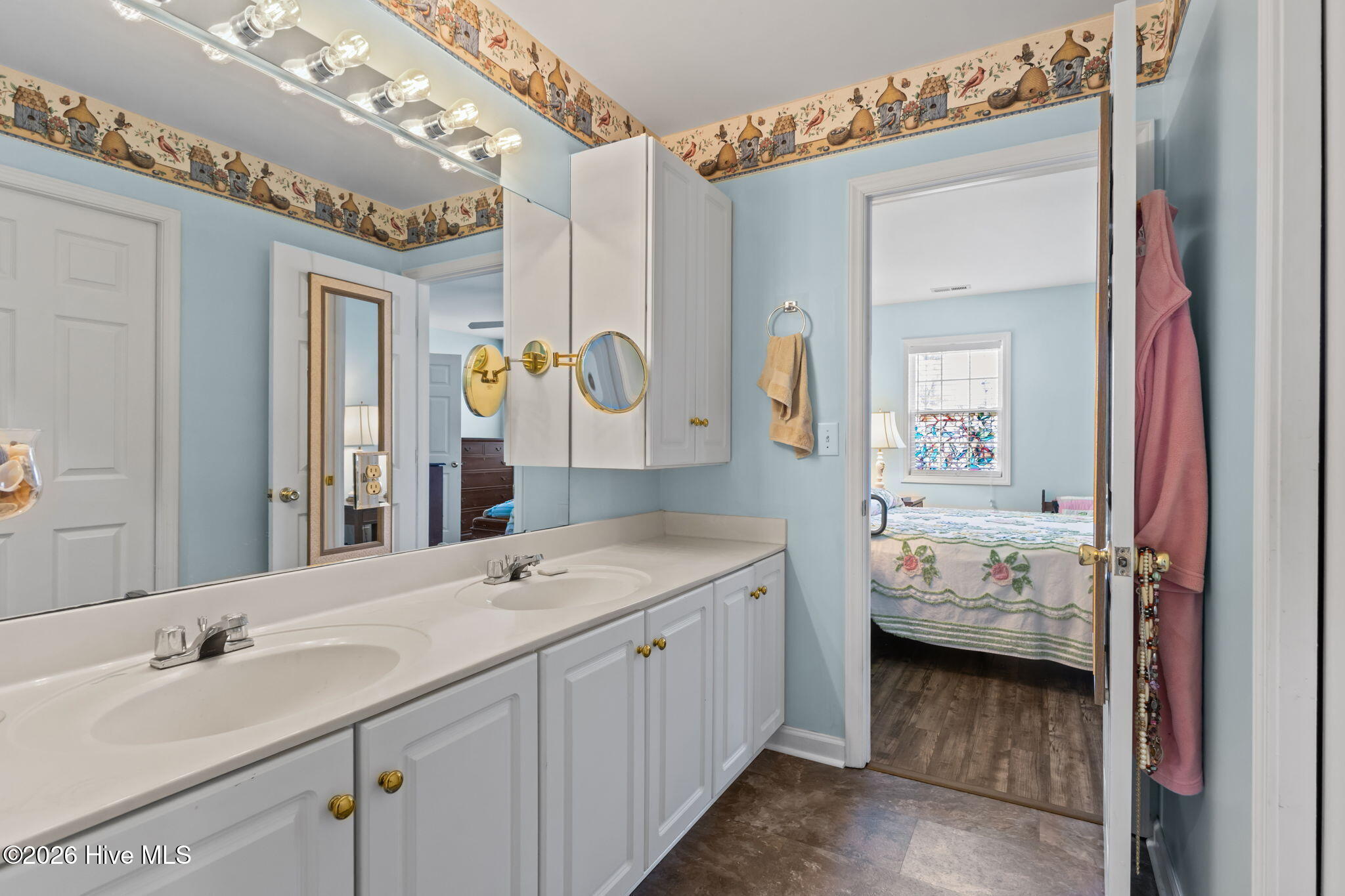 1202 Cedarwood Village,Morehead City