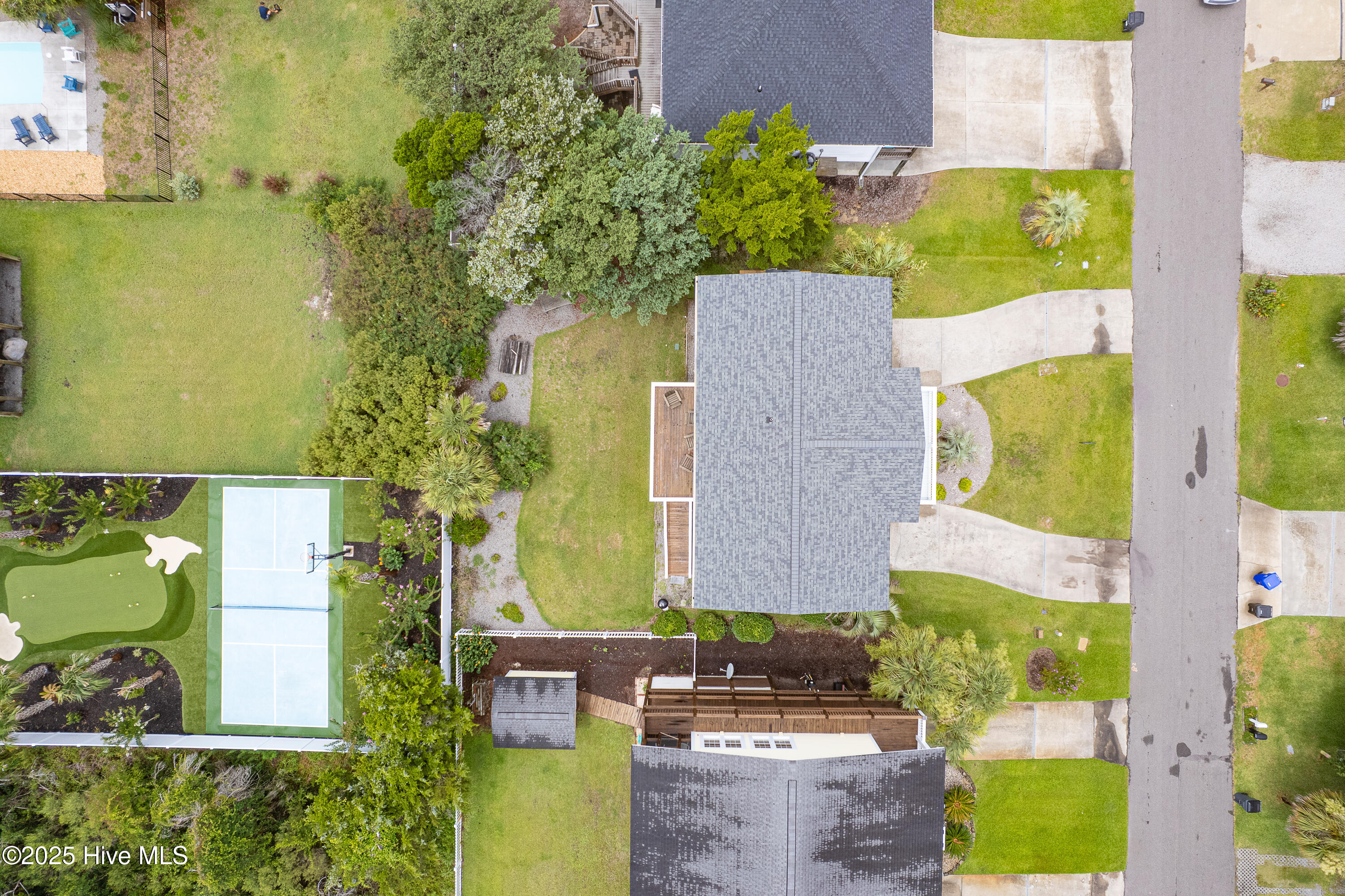 100514949 | Photo 43