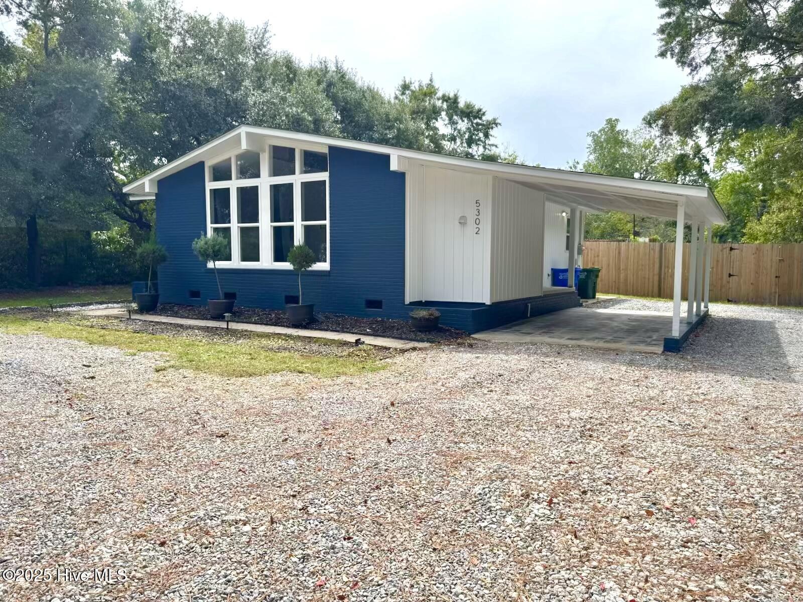 2) 62263-68c5ad12b89ad