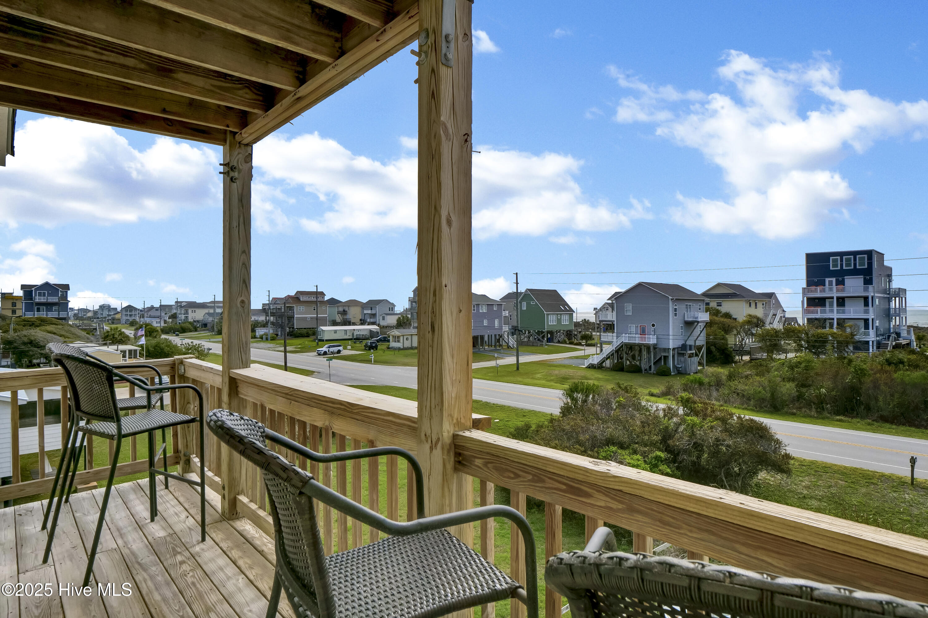 100534382 | Photo 33