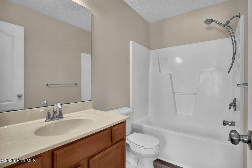 100546916 | Photo 20