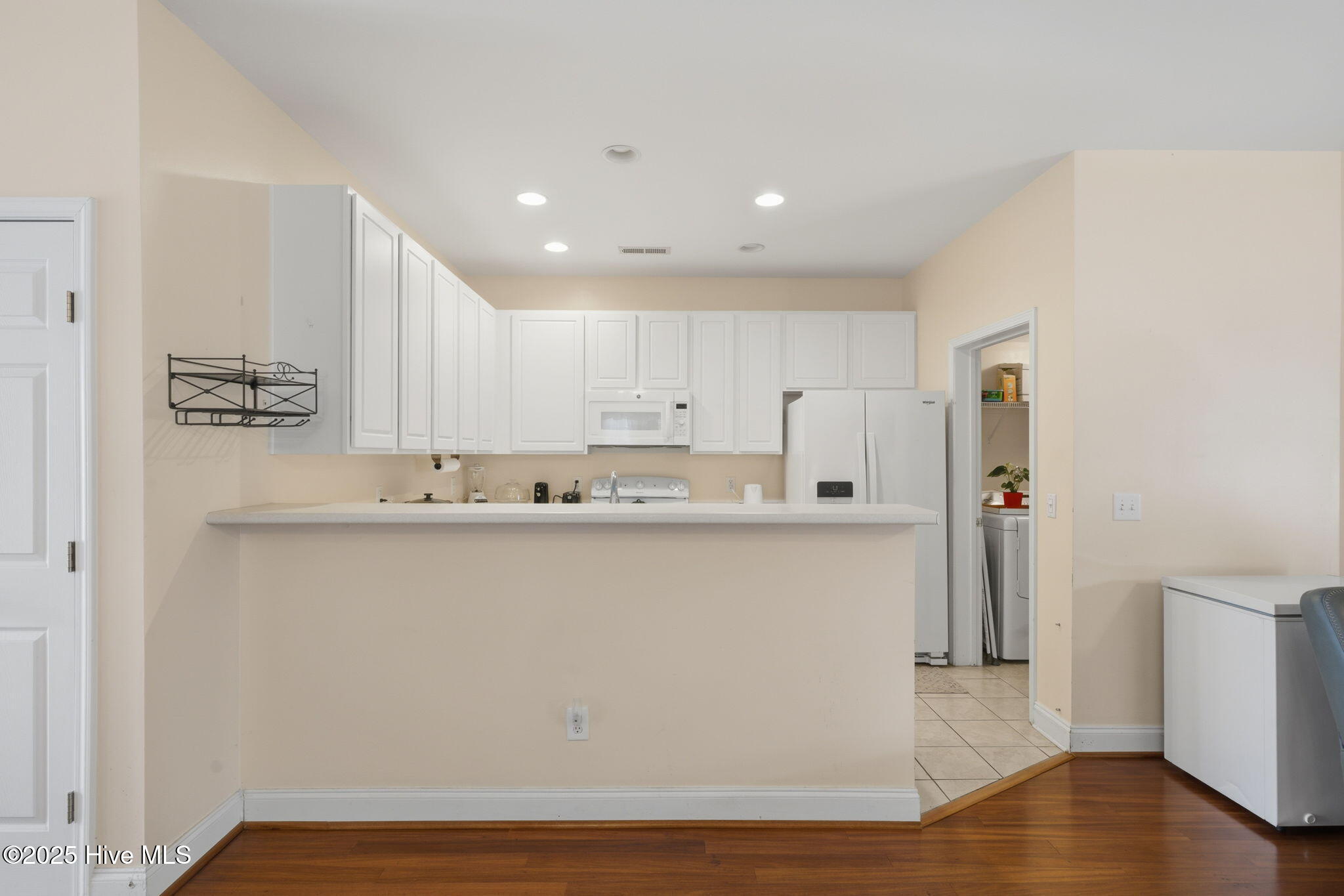 100546979 | Photo 12