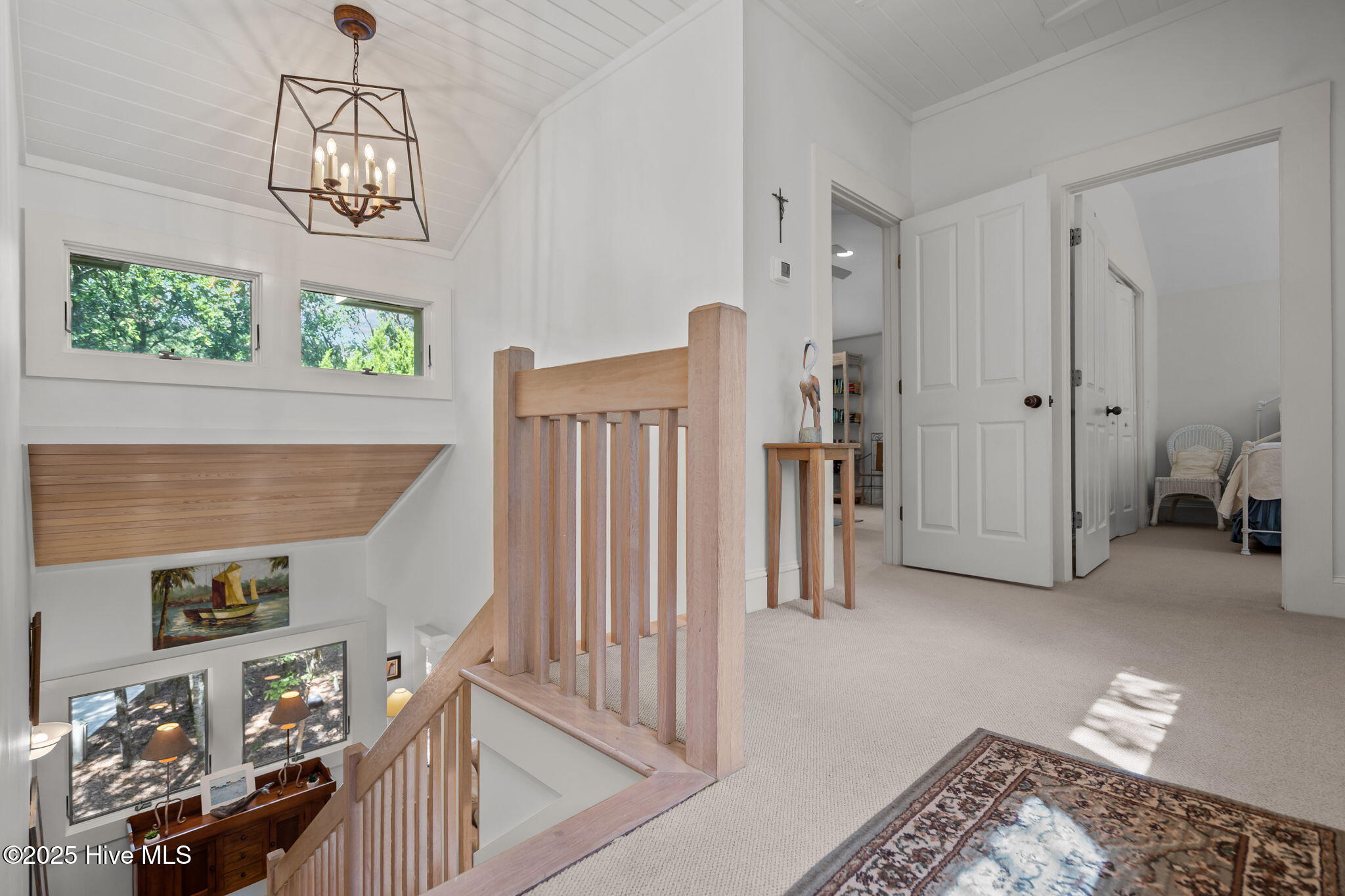 100501952 | Photo 38