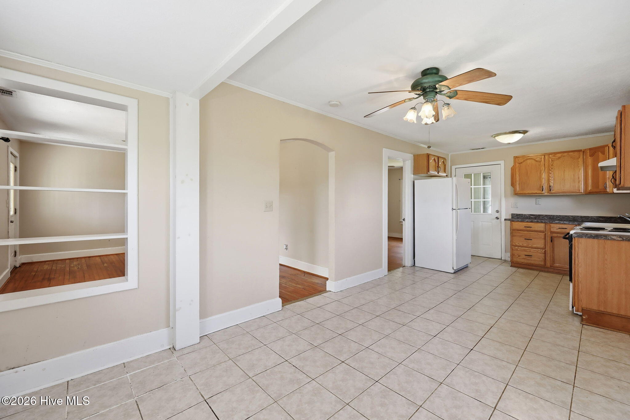 5250 Business Drive,Newport