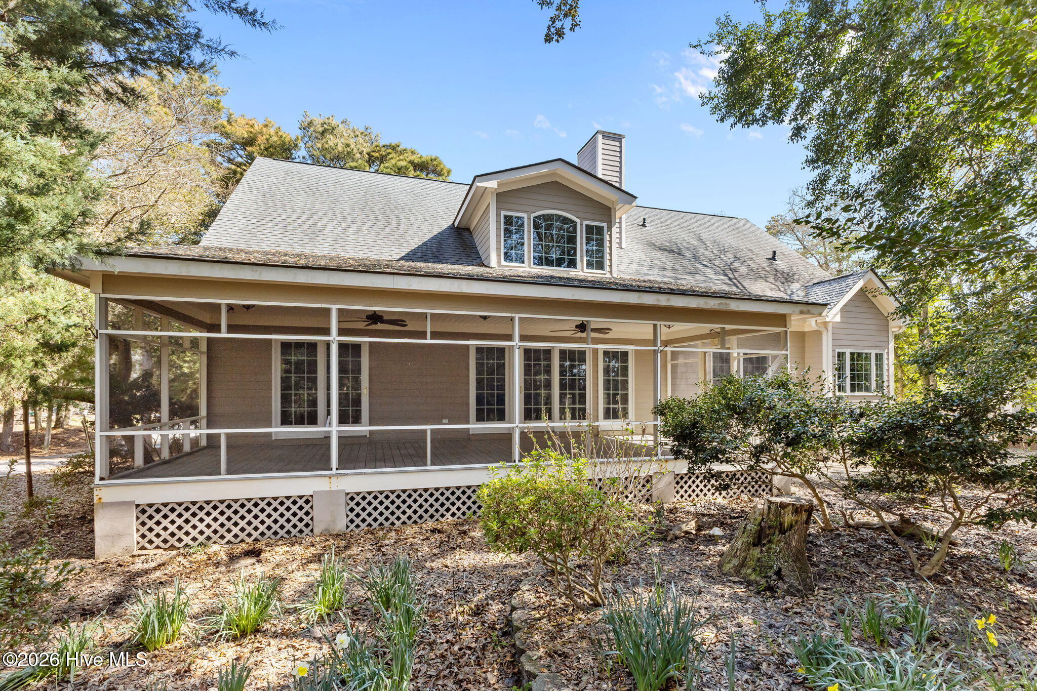 Homes for sale in Pine Knoll Shores, NC | 121 Oakleaf Dr, Pine Knoll Shores, NC 28512 | MLS# 100559767