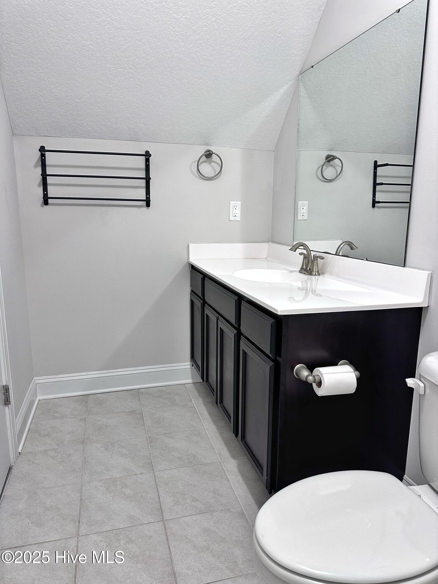 100540901 | Photo 67