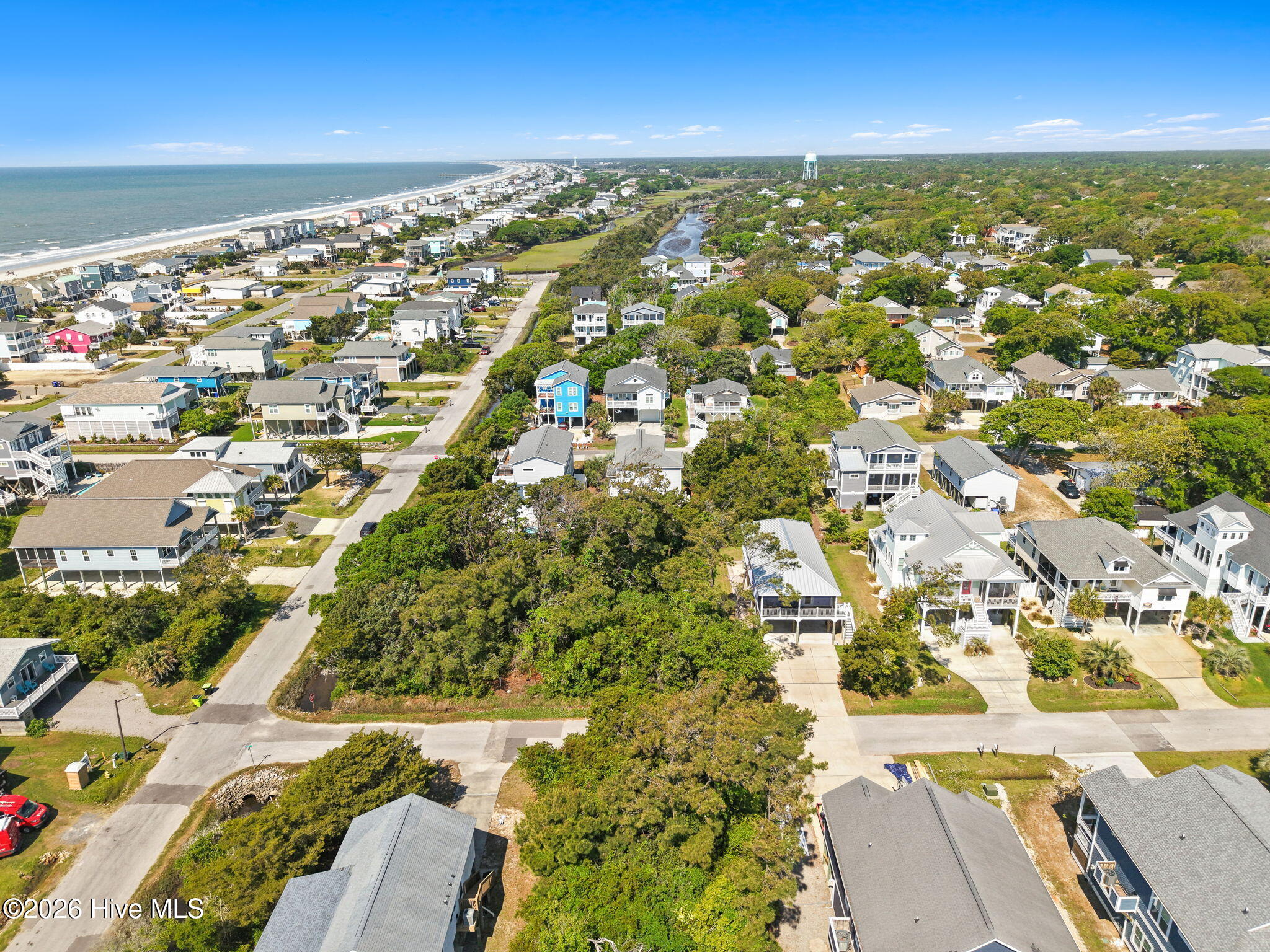 100570264 | Photo 13