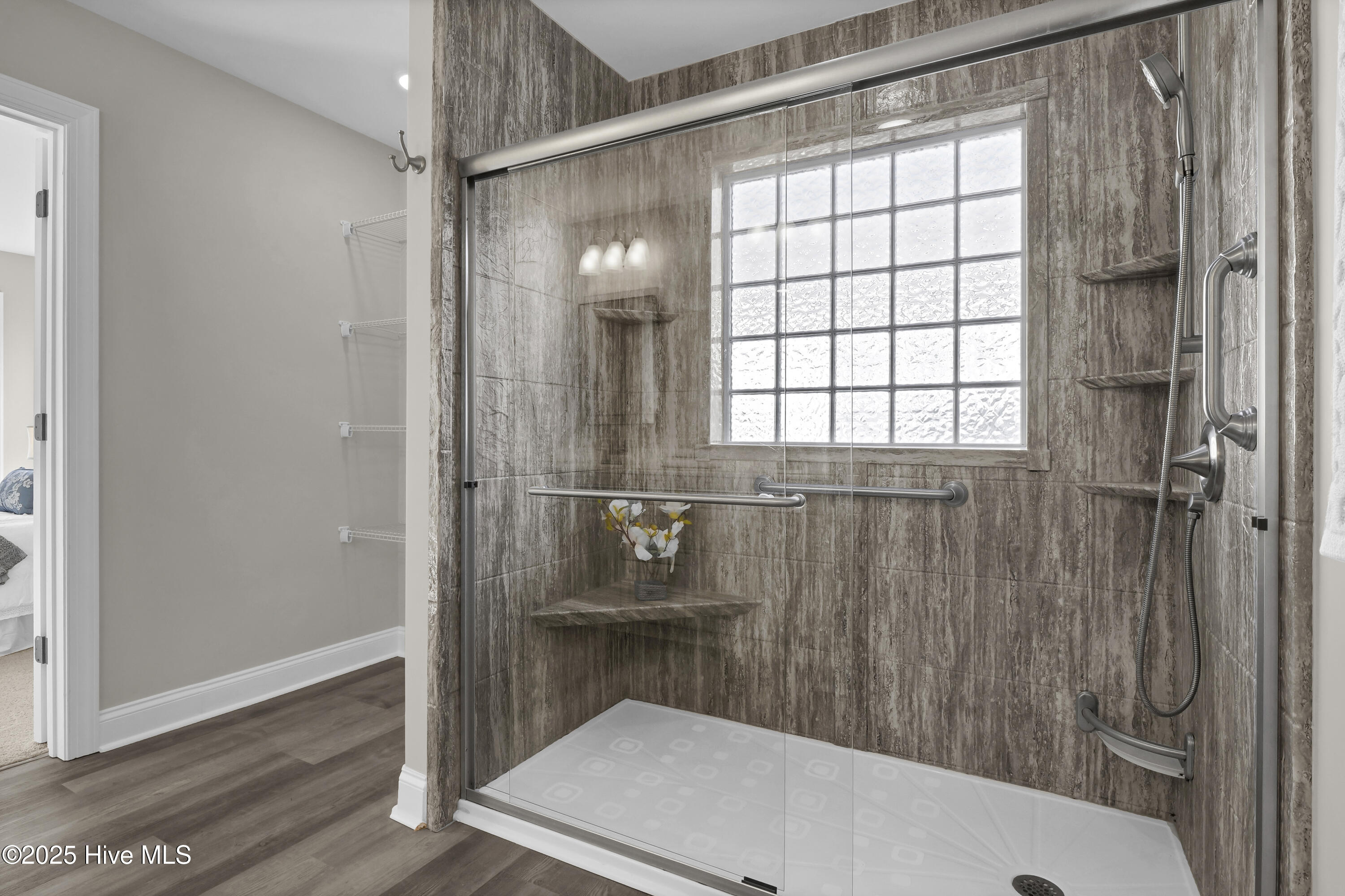 100539552 | Photo 20