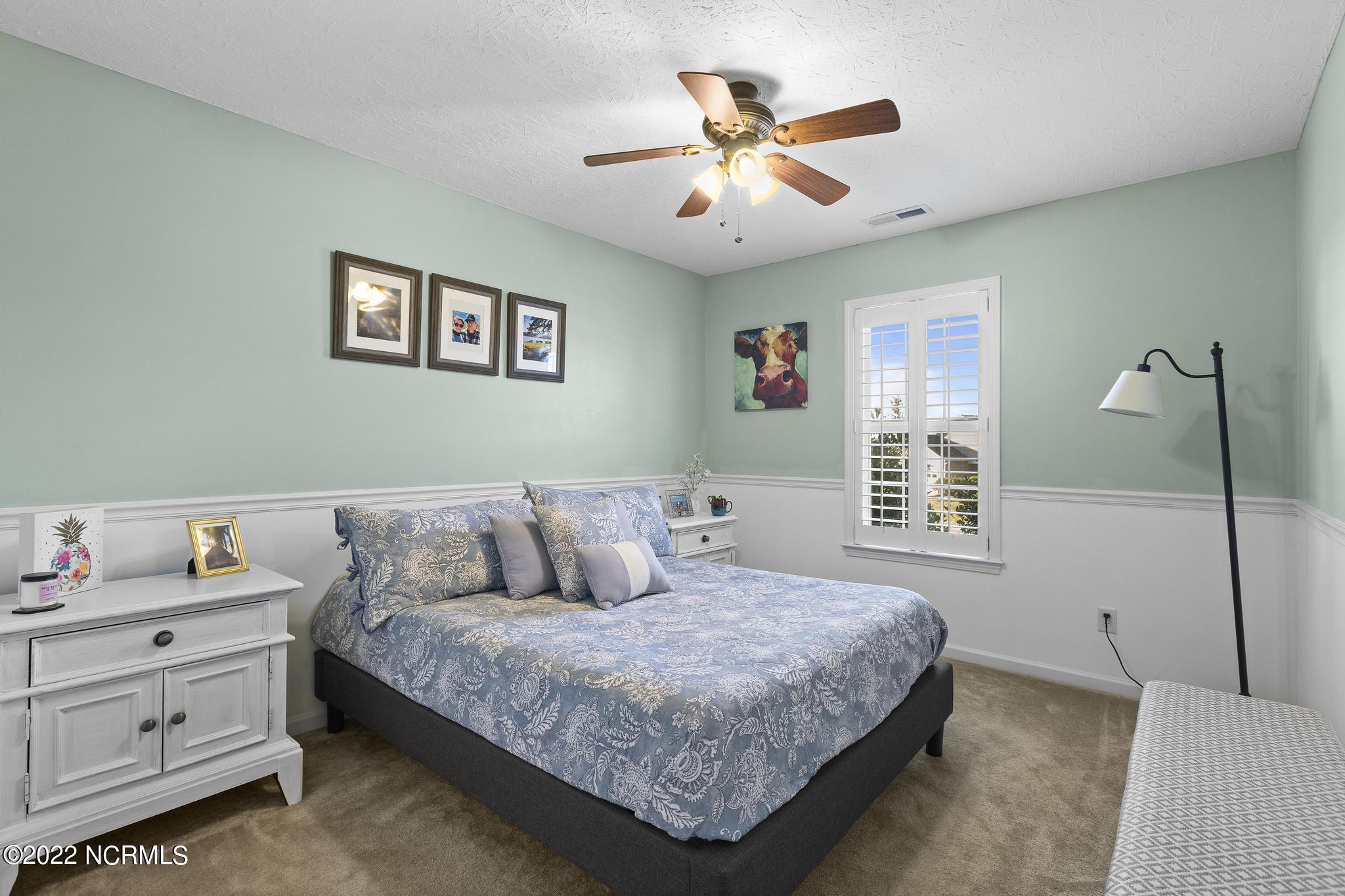 100545089 | Photo 20