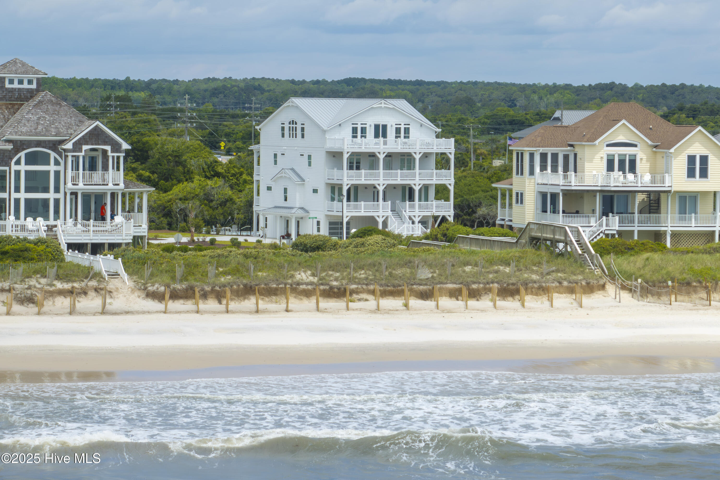 100510701 | Photo 84