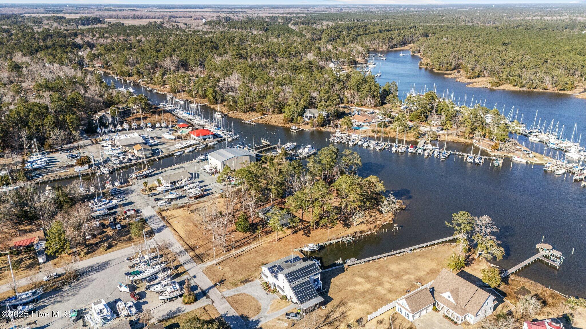 1238 Neuse Drive, Oriental, NC, 28571