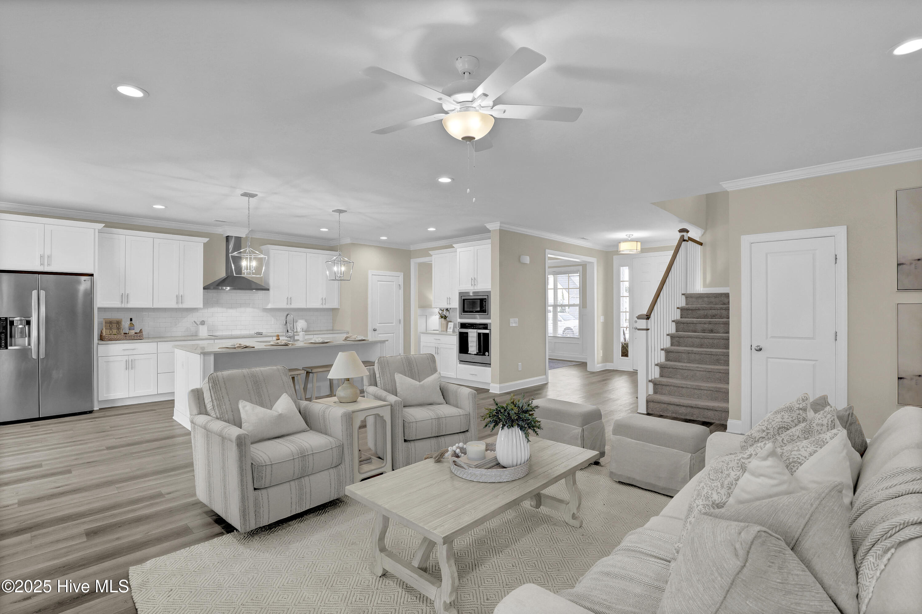 100545755 | Photo 20