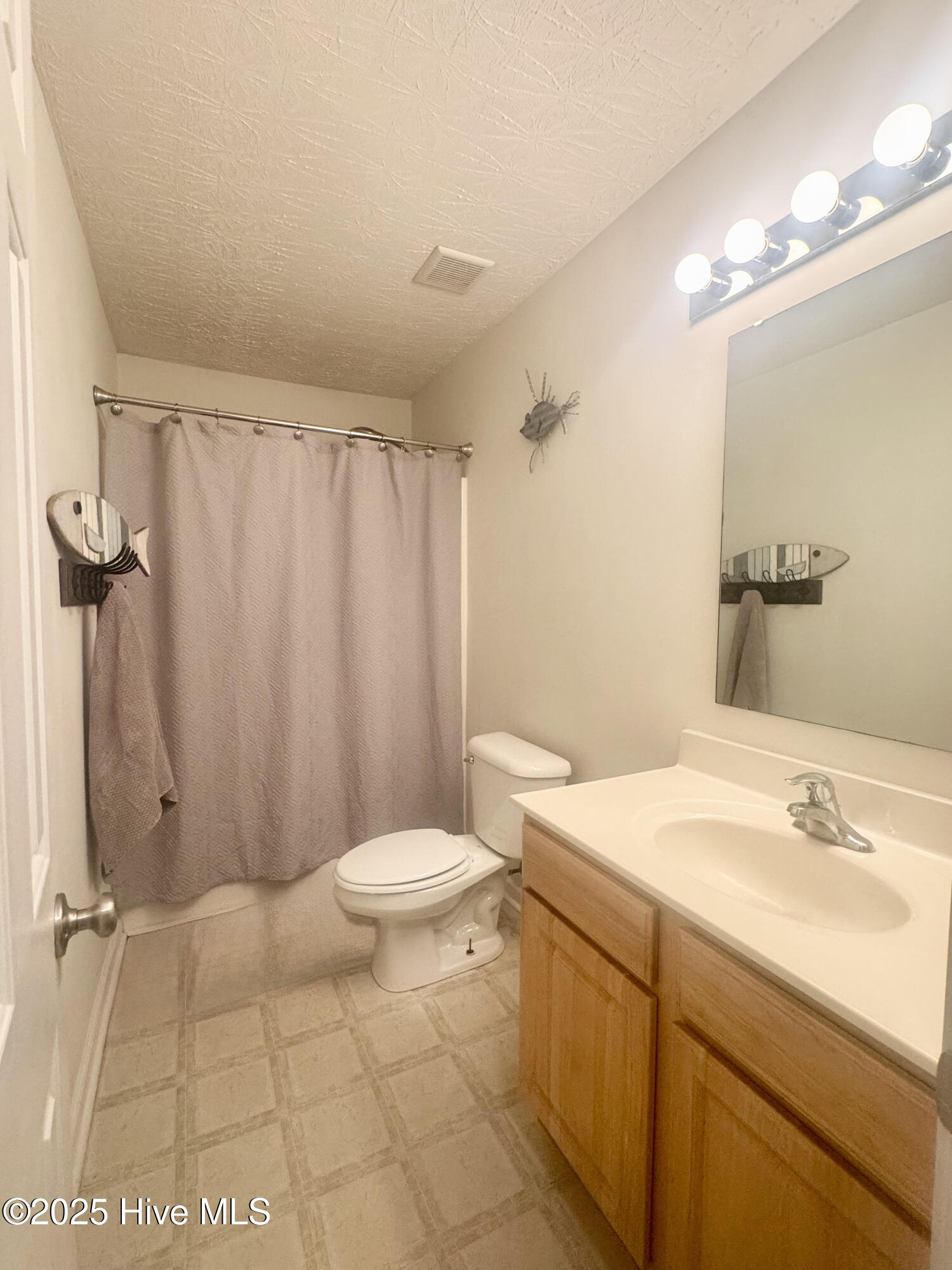 100544308 | Photo 22