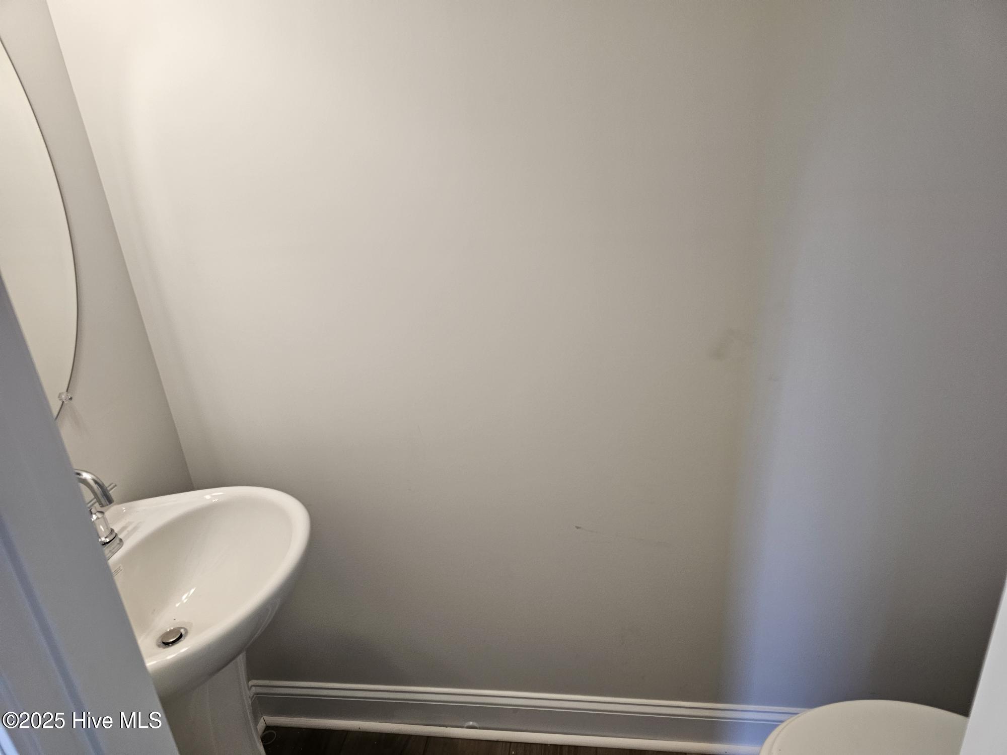 100531272 | Photo 23