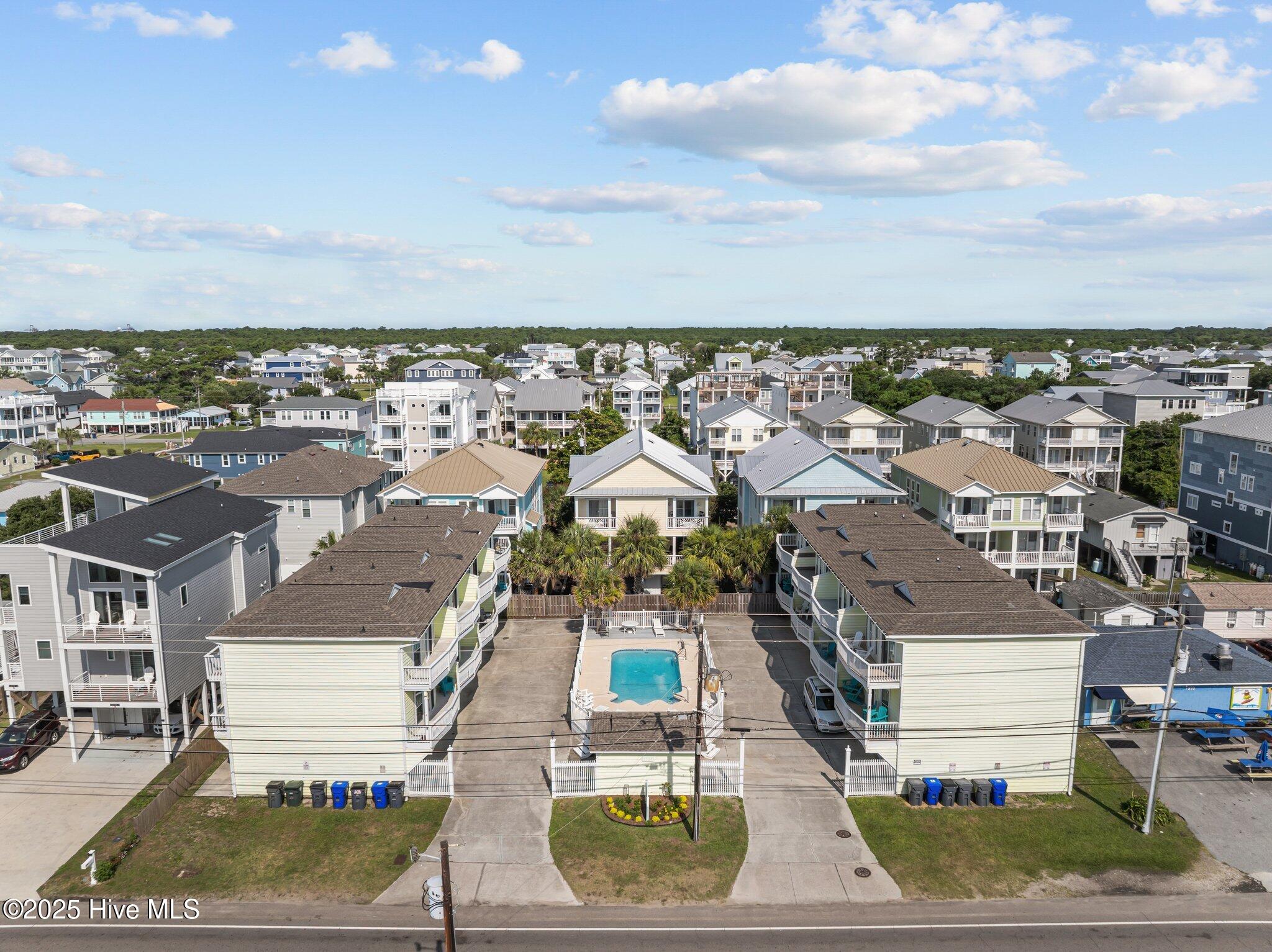 100518077 | Photo 39