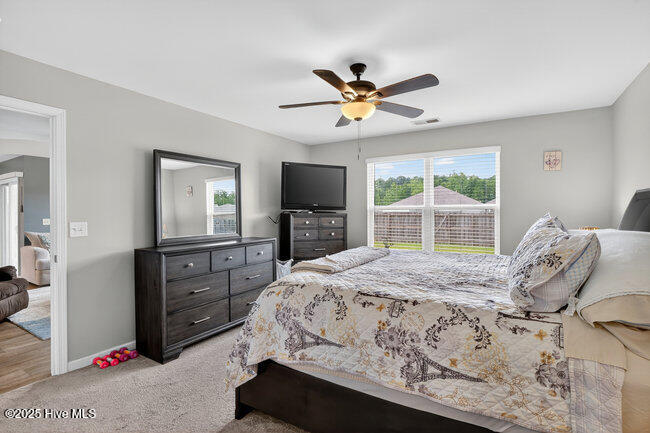 100528585 | Photo 14