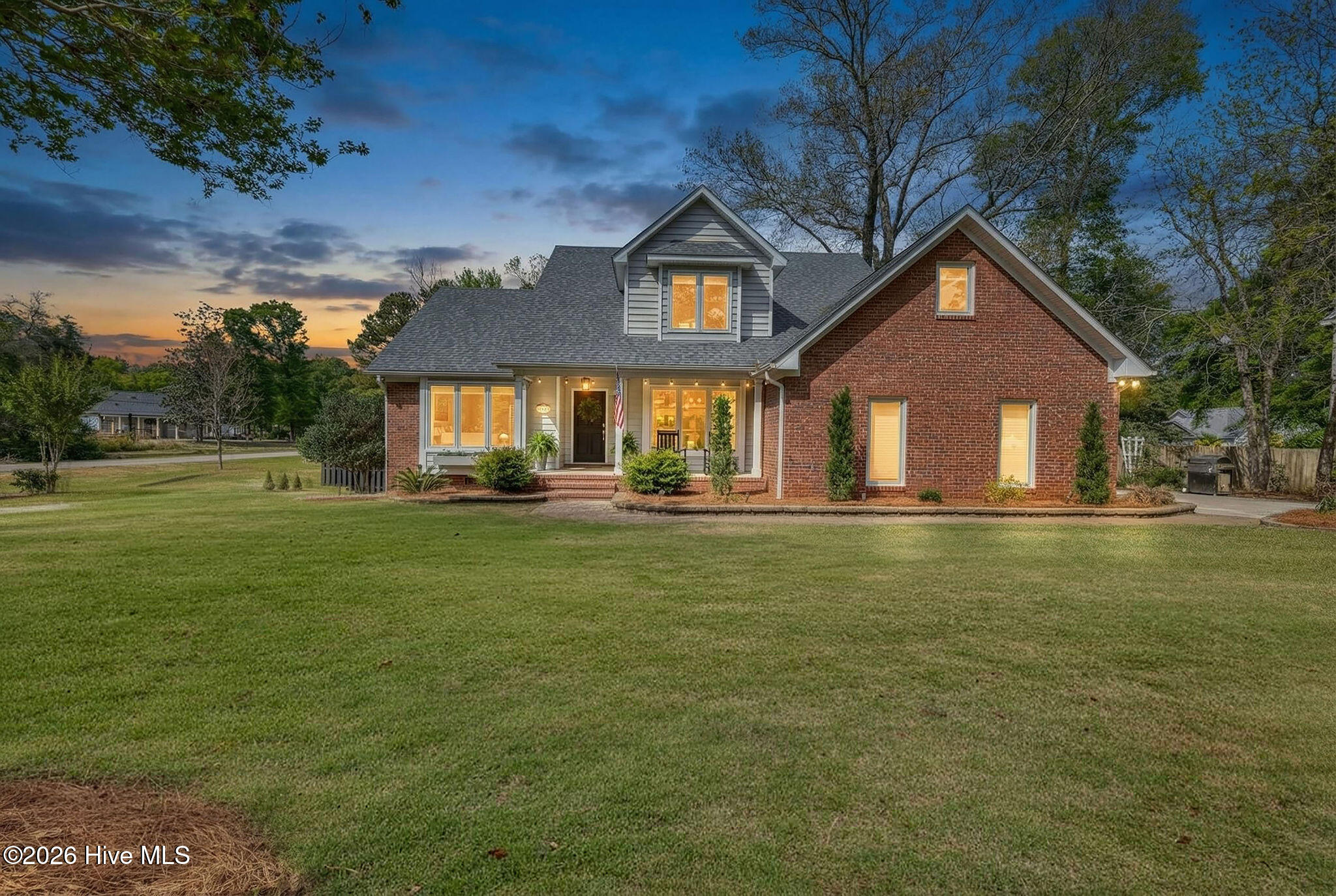 100567317 | Photo 98