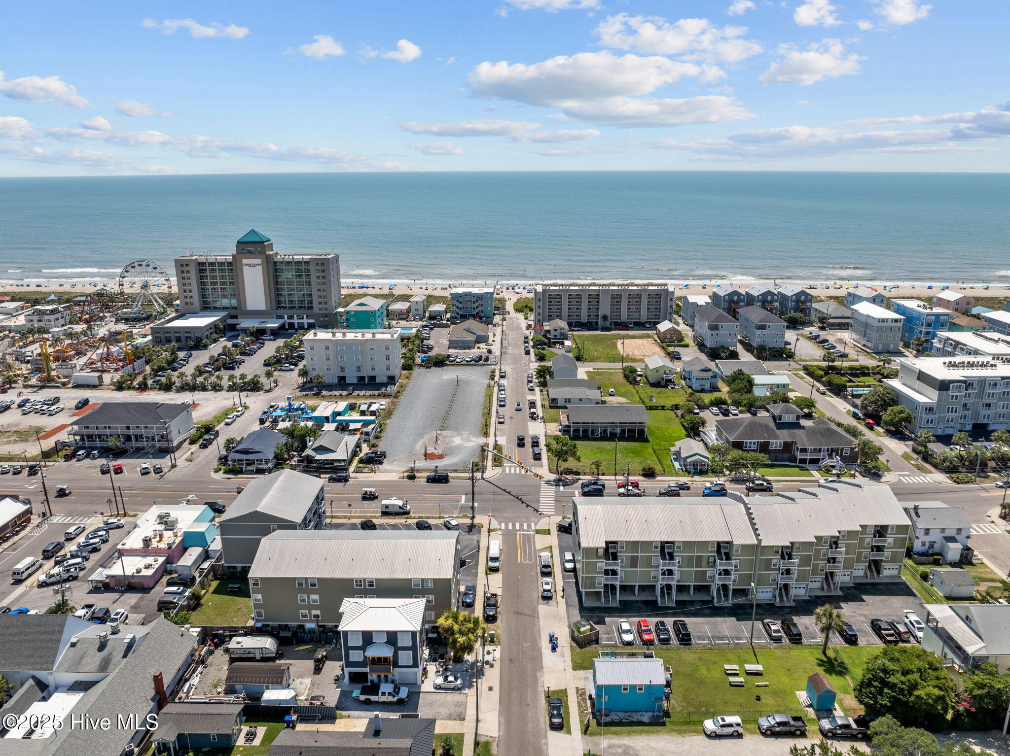 100519120 | Photo 26