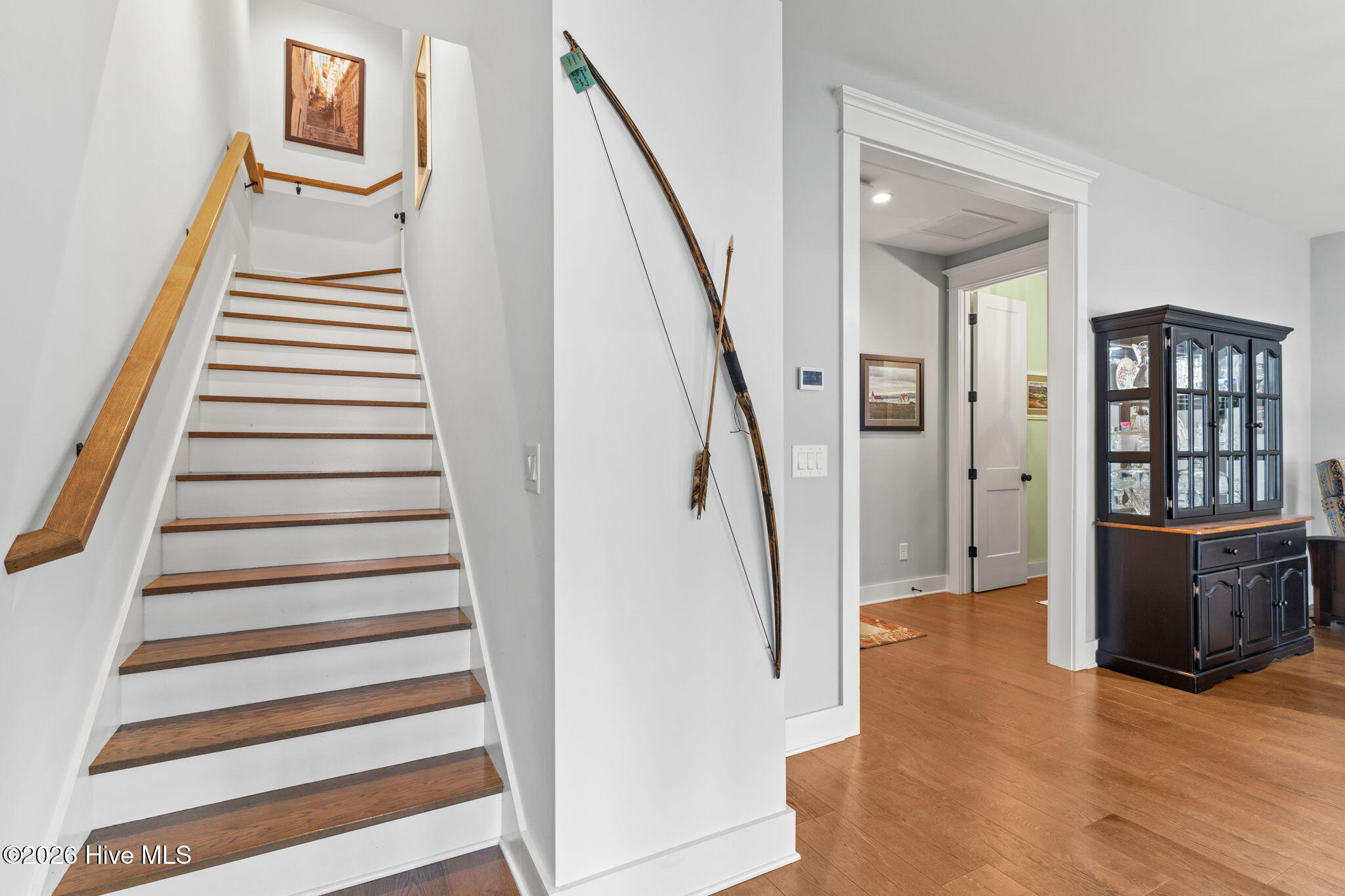 100569048 | Photo 37