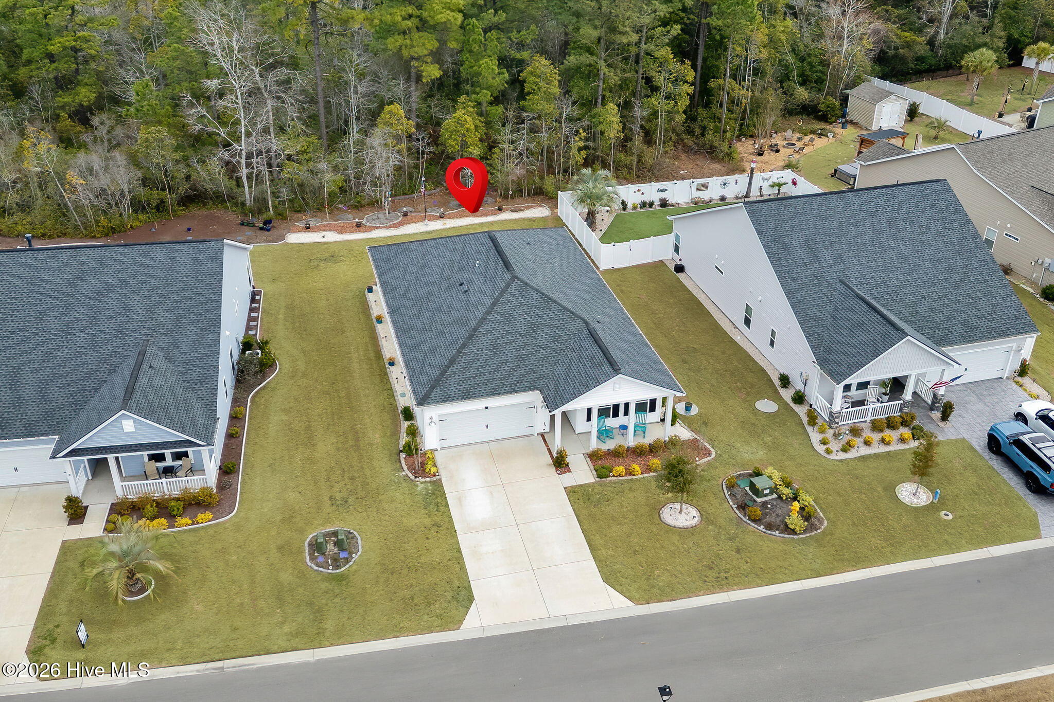 100557822 | Photo 49