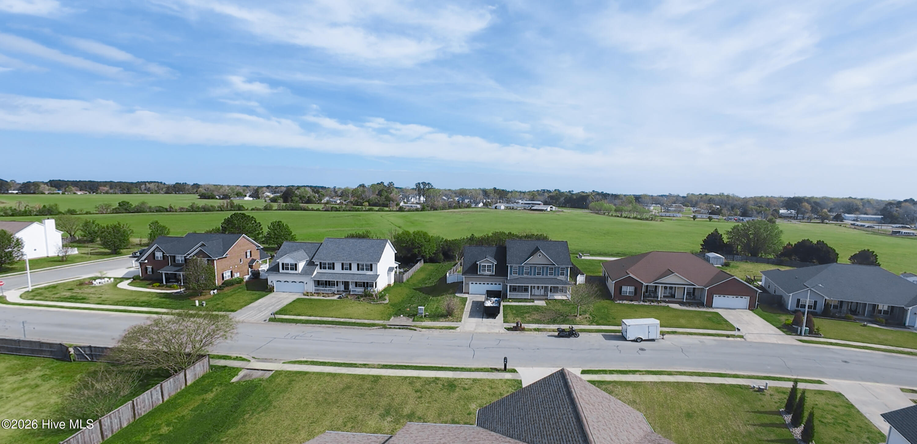 100562387 | Photo 43