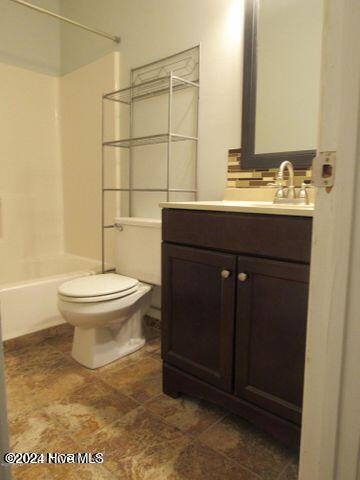 100546786 | Photo 12