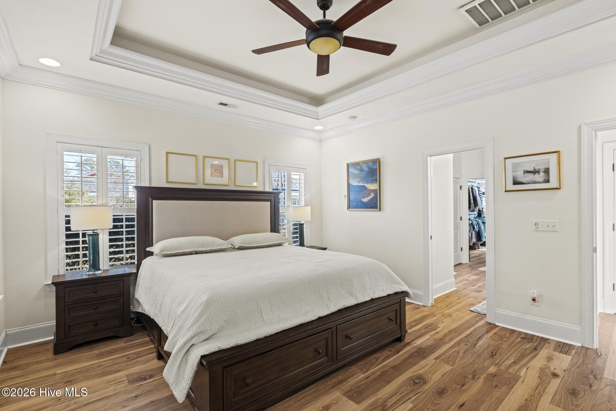 100555770 | Photo 14