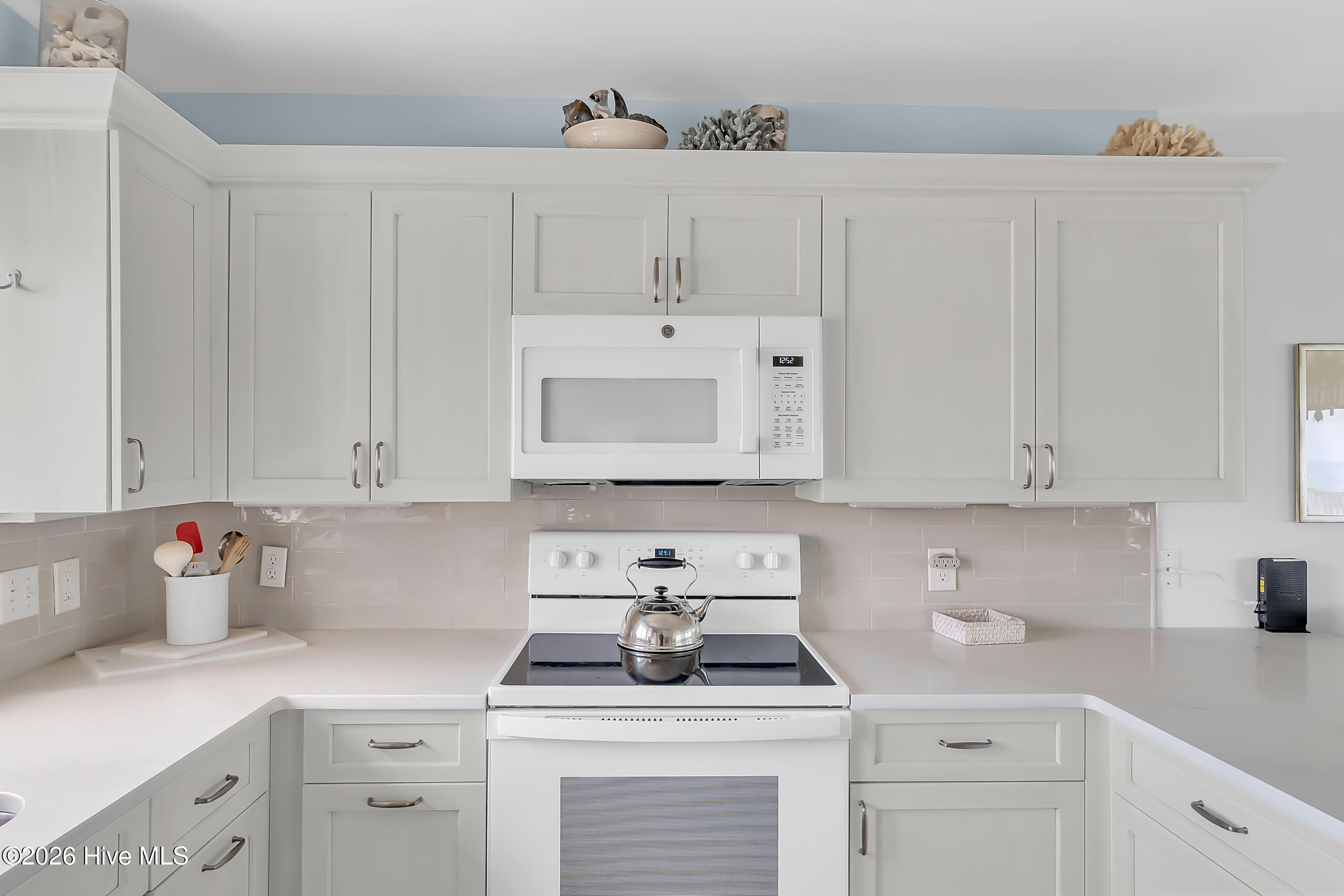 100568884 | Photo 31