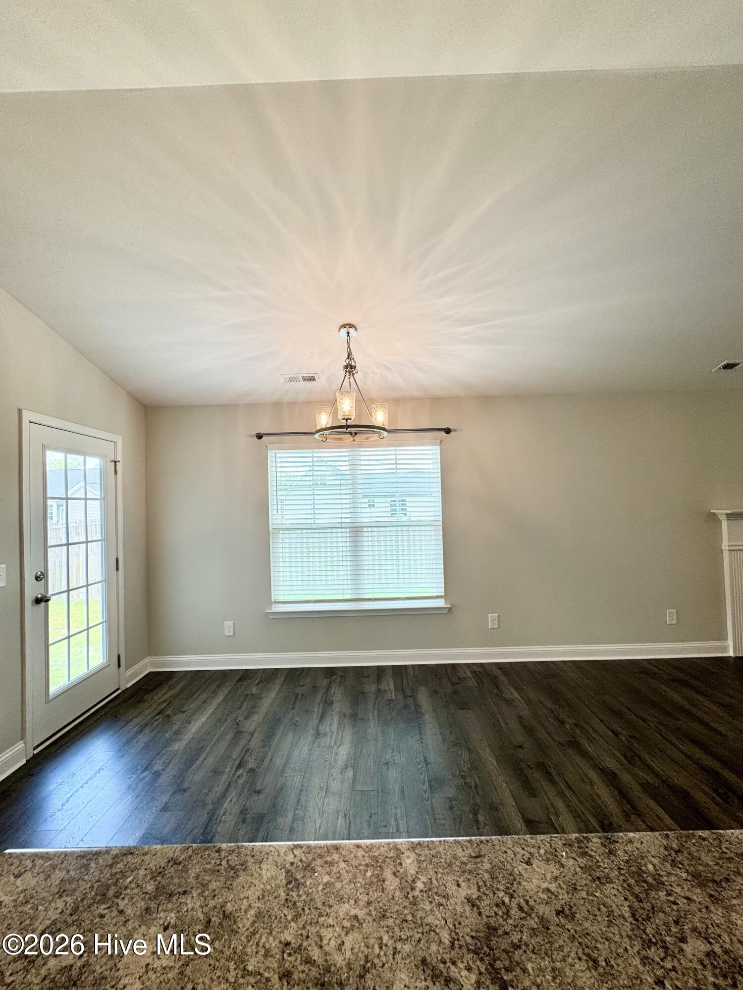 127 Waterford Way,Maysville