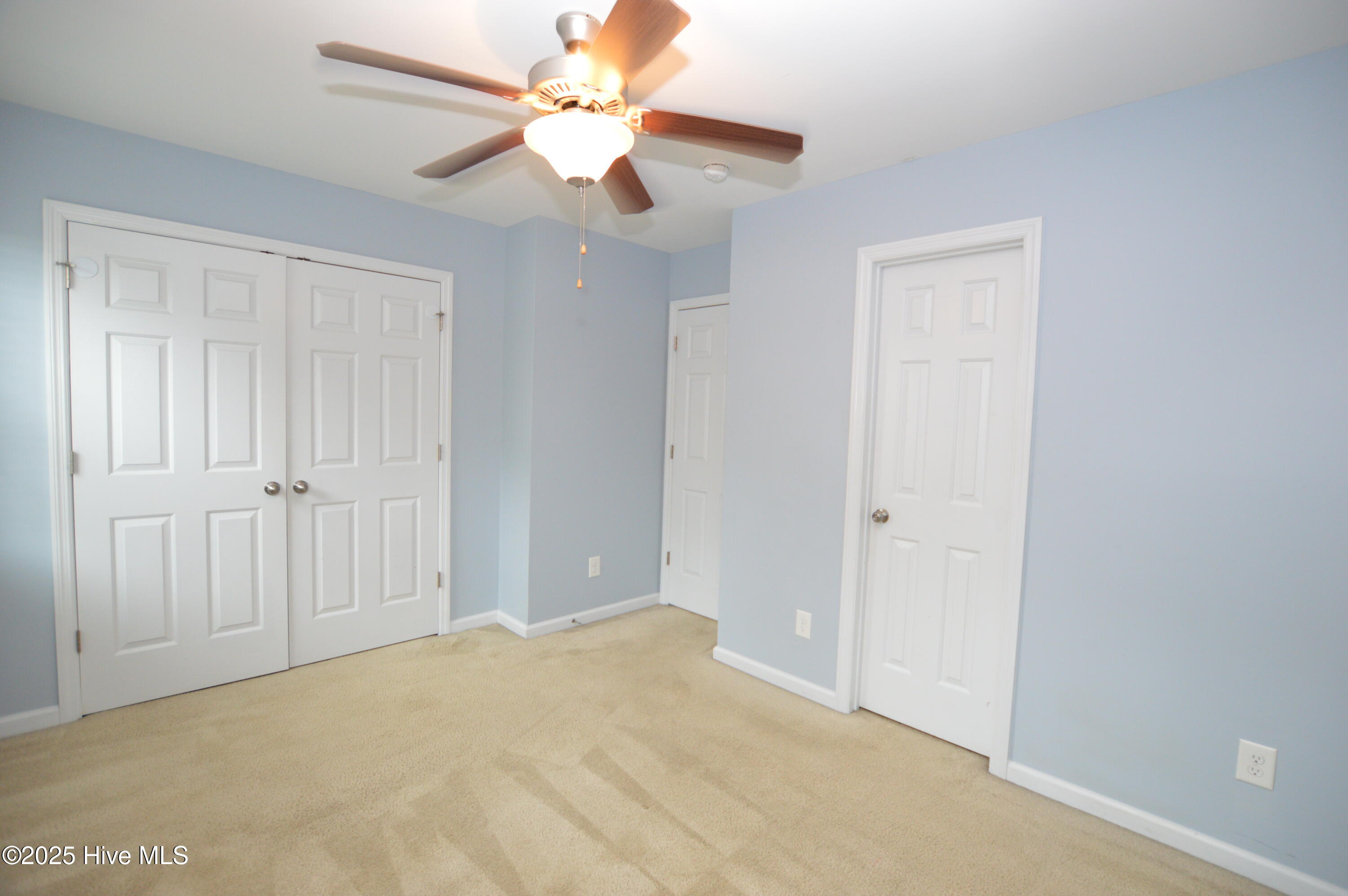 100542250 | Photo 12