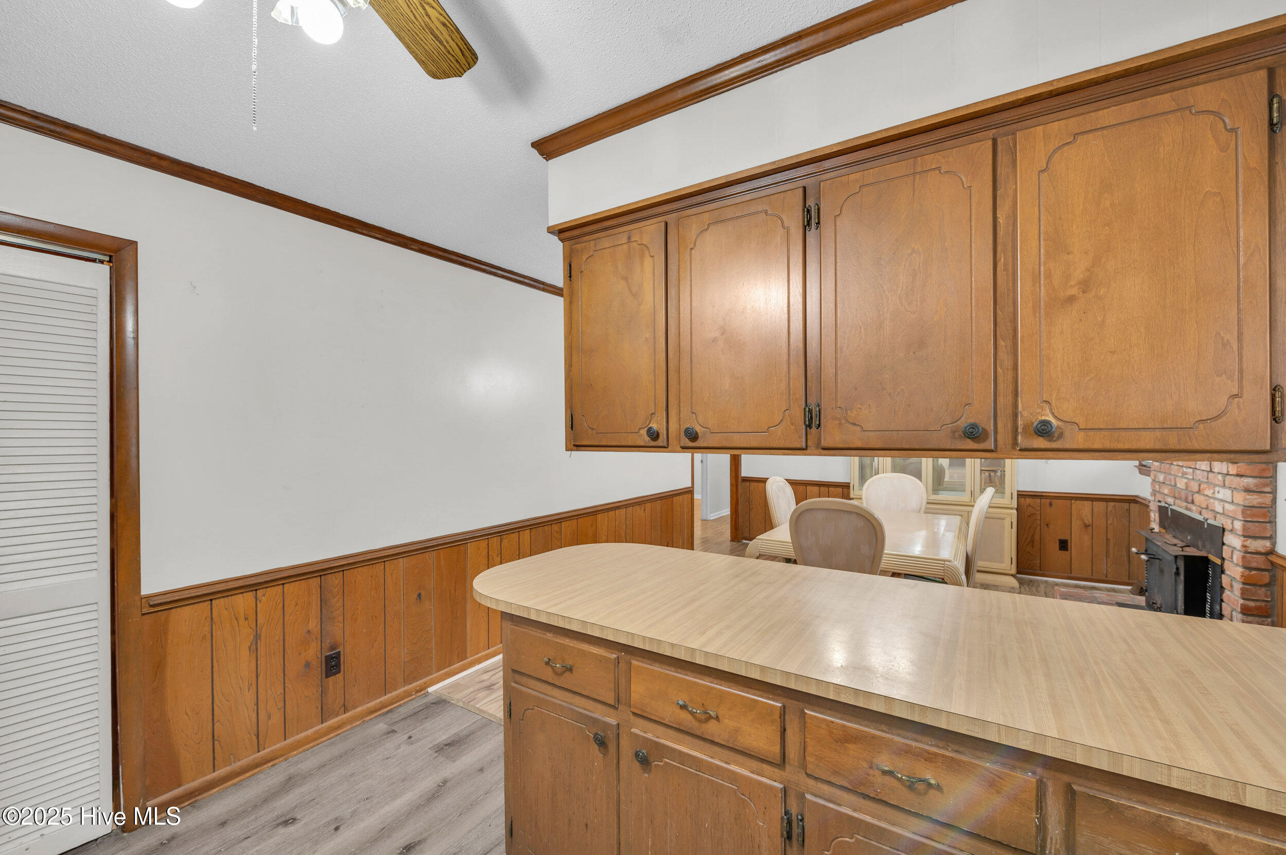 100533688 | Photo 11