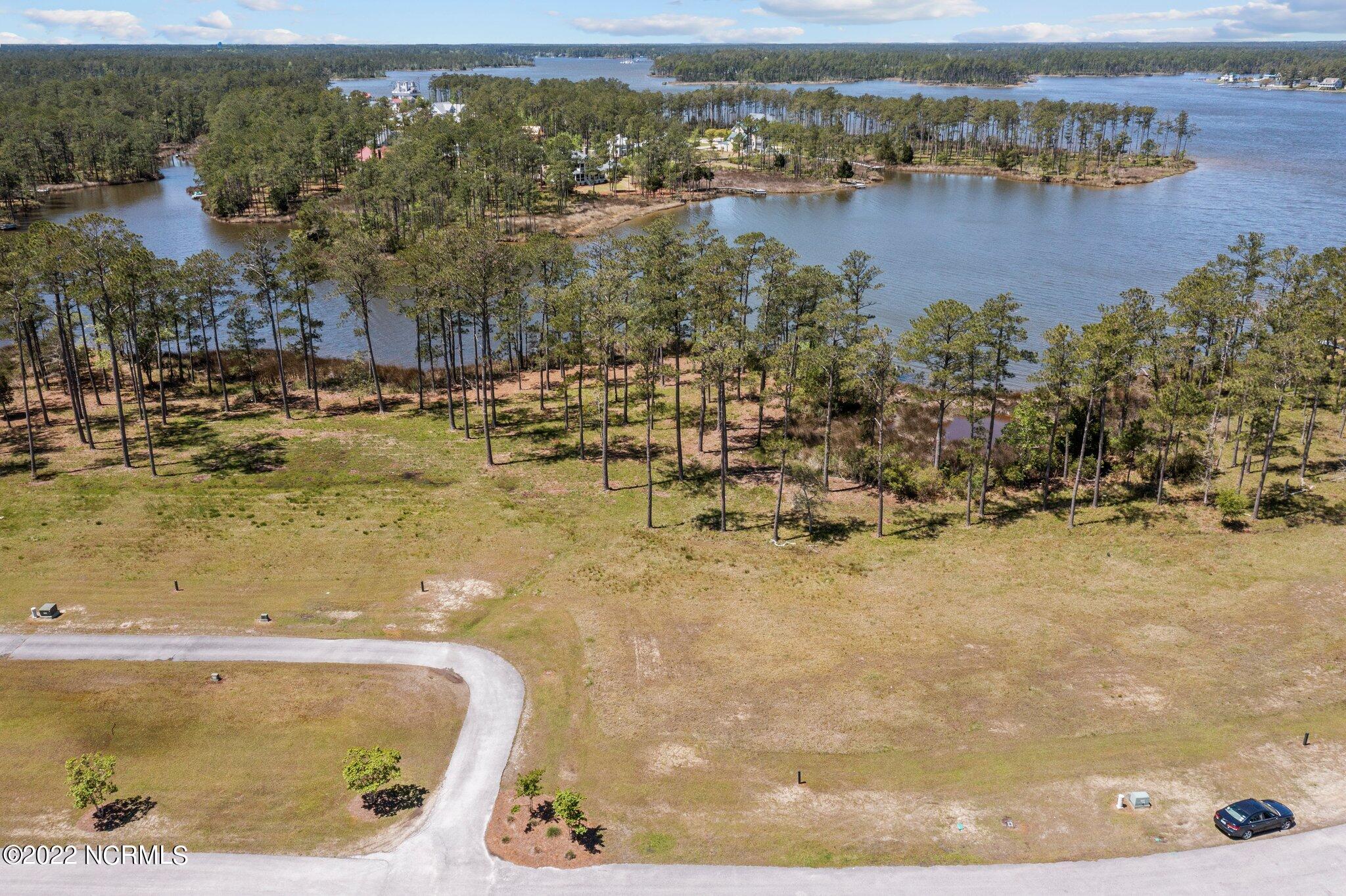 363 74 Ballast Point,Oriental