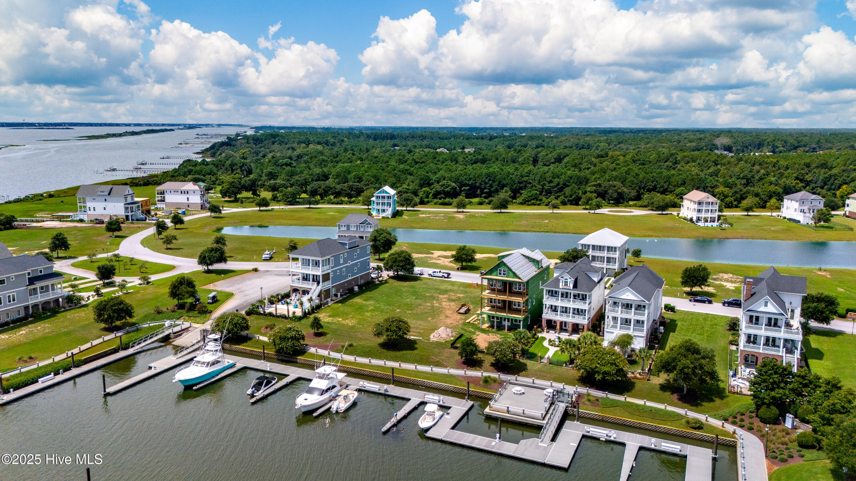 458 Kensington Place, Newport, NC, 28570