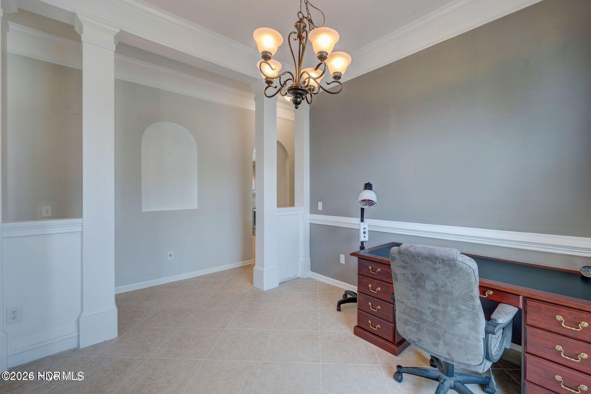 100549194 | Photo 19