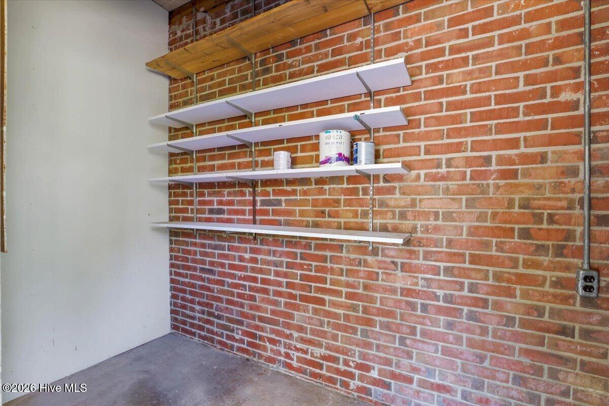39-221 Pinewood Cir-39