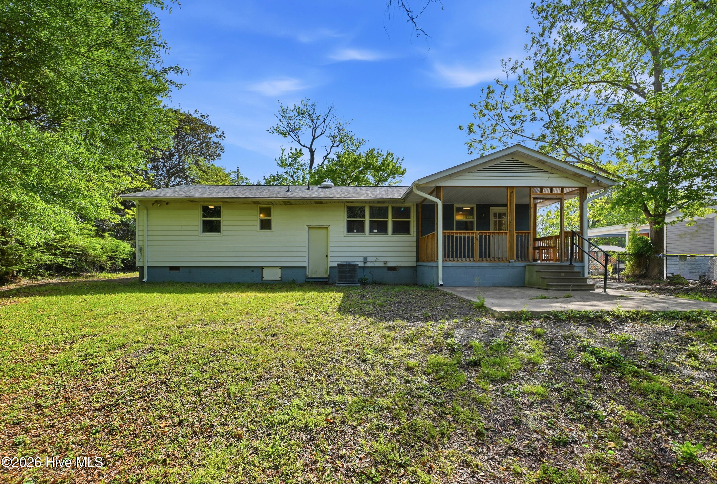 100566125 | Photo 39