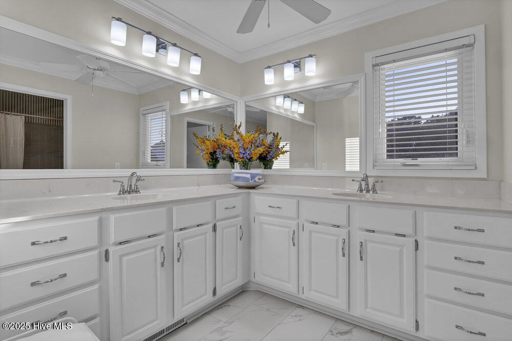 100511026 | Photo 29